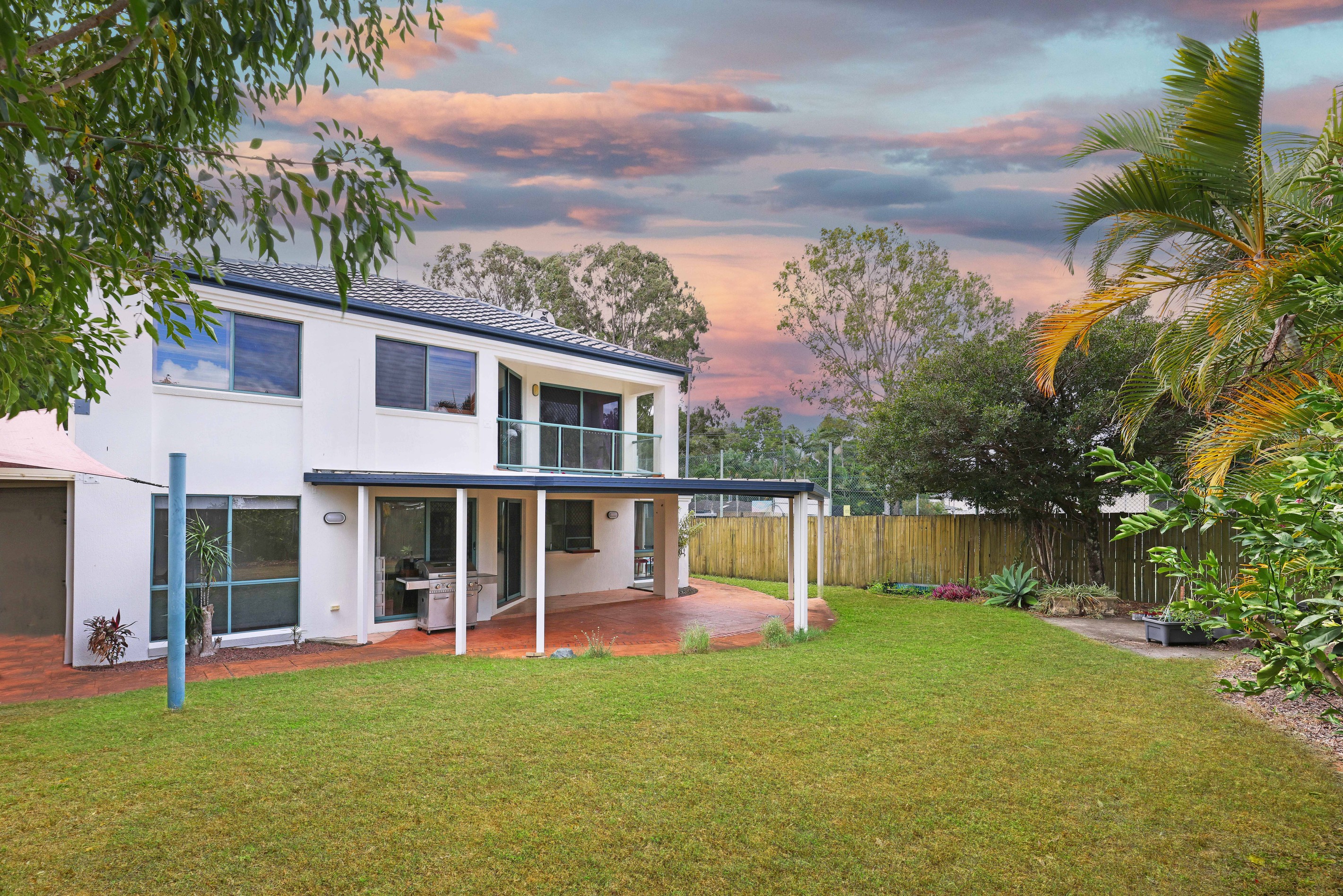 9 Tallara Street, Coombabah, QLD 4216