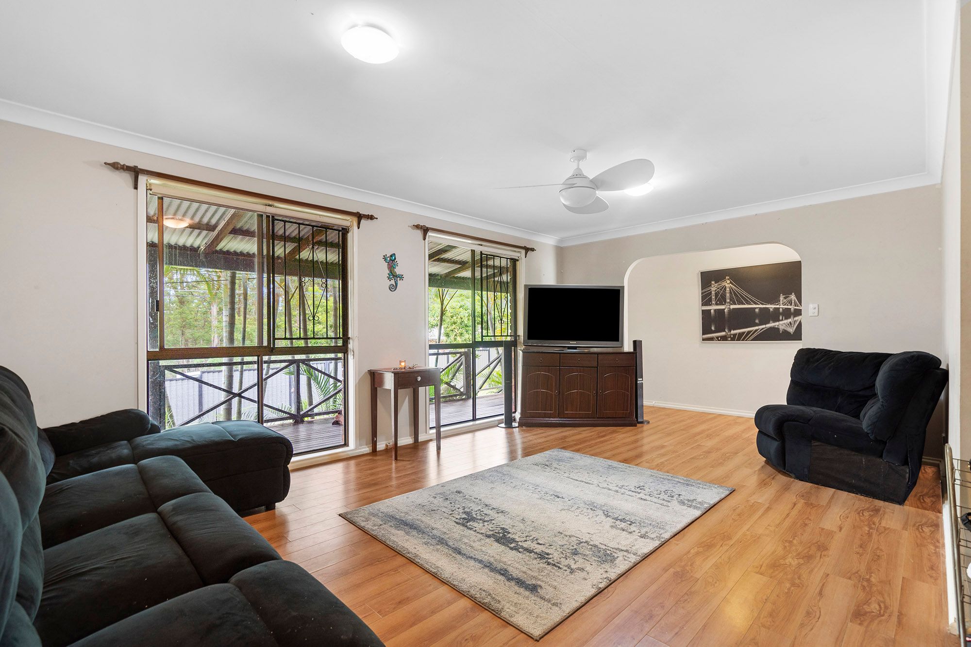 9-11 Alexander Street, Woodridge, QLD 4114