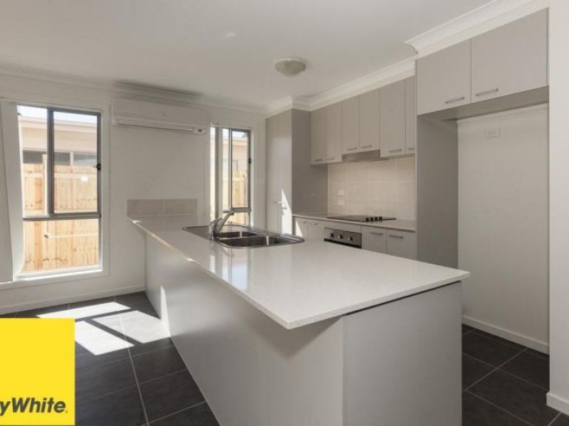 74 Flora Terrace, Pimpama, QLD 4209