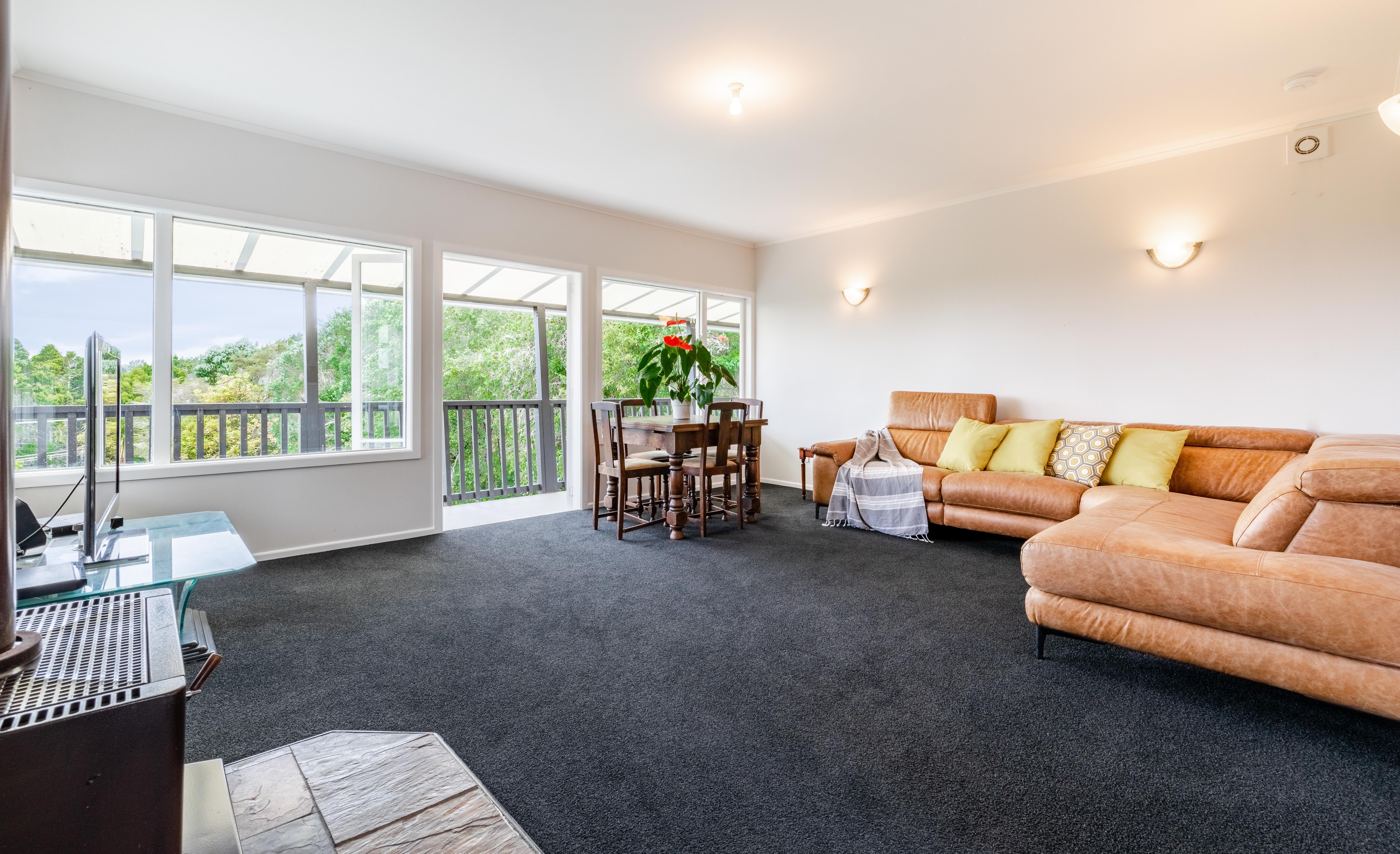 12 Rauhuia Crescent, Parau, Waitakere City