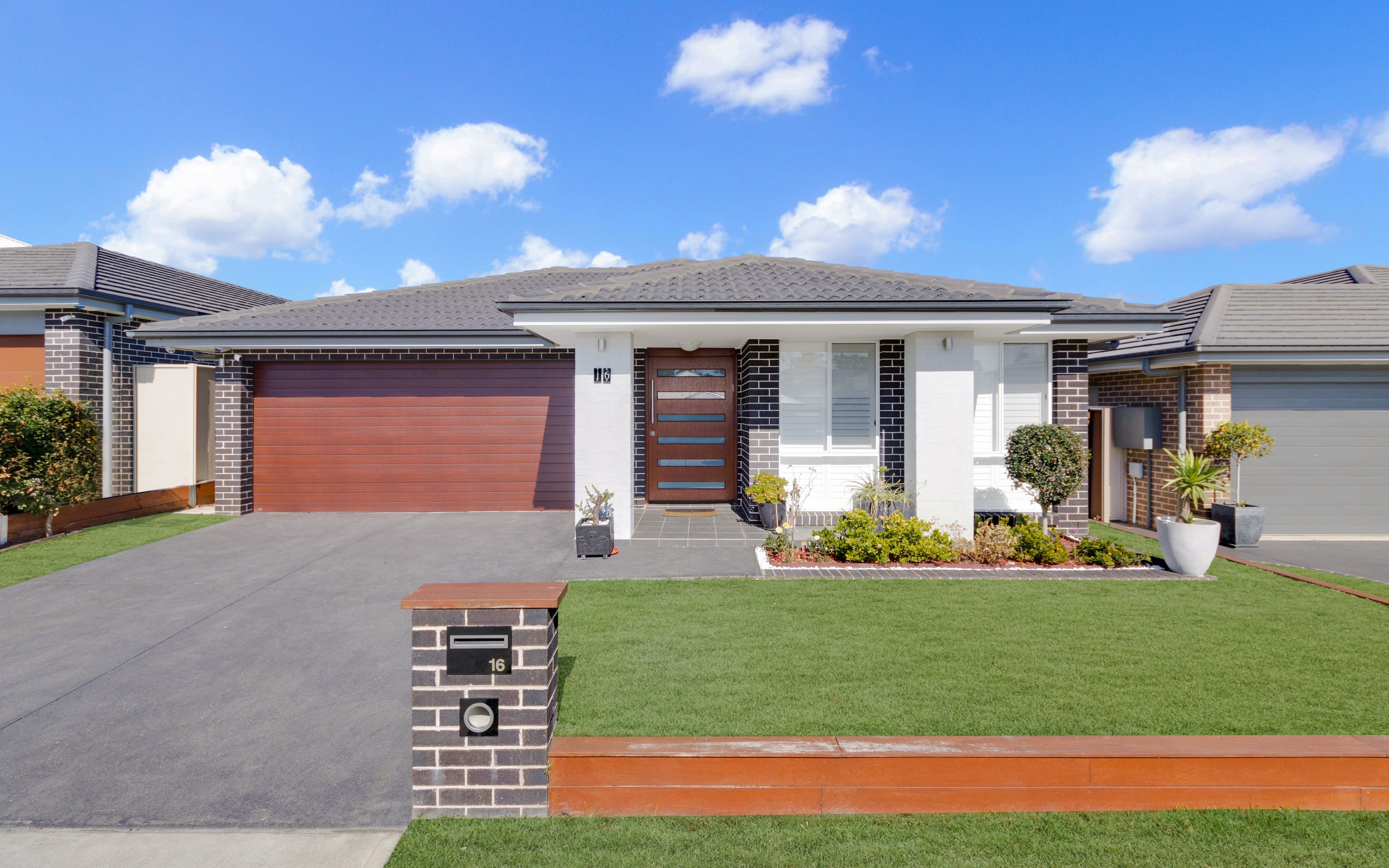 16 Redcap Street, Spring Farm NSW 2570