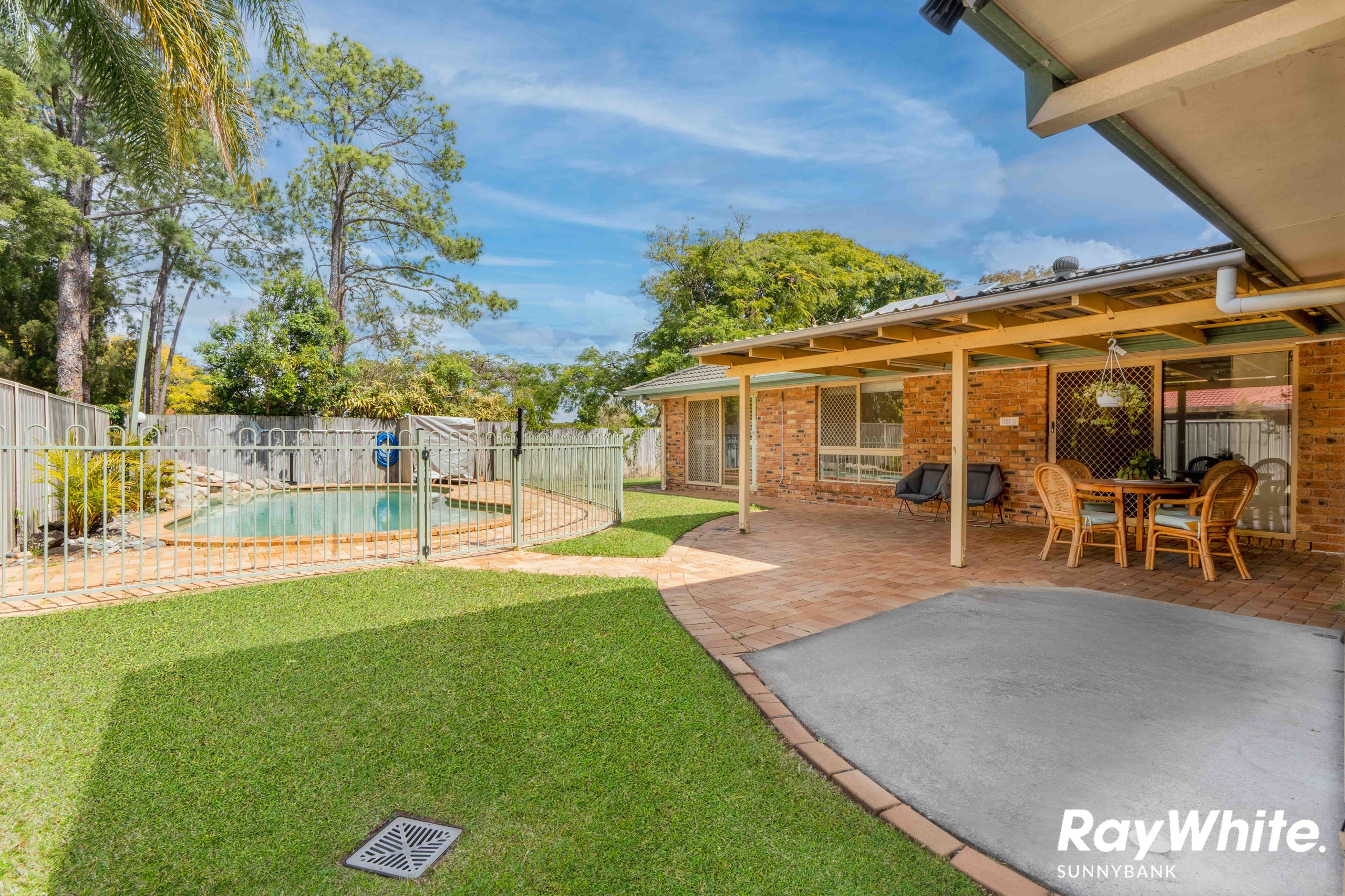 8 Demigre Street, Eight Mile Plains, QLD 4113