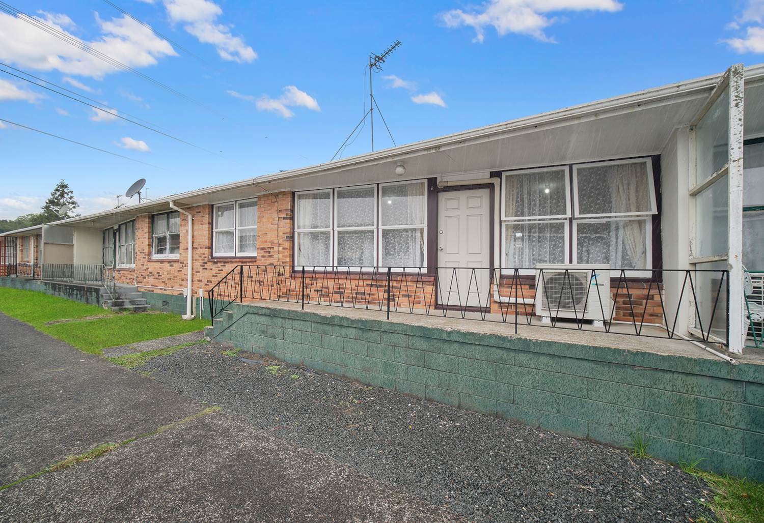 2/82 Portage Road, New Lynn, Waitakere City