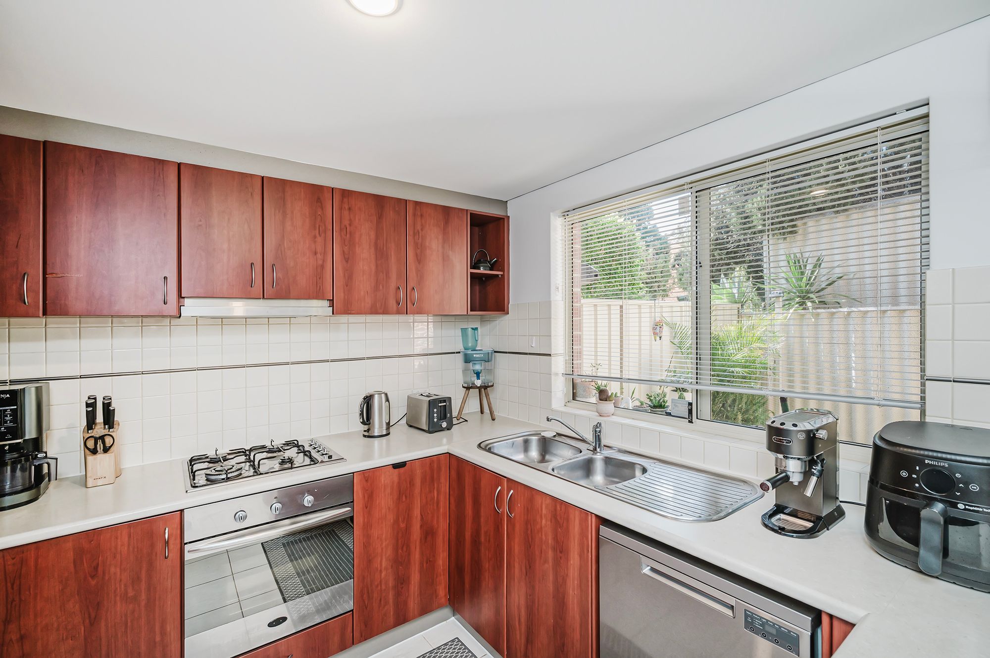 133A Ninth Avenue — photo 4 of 24