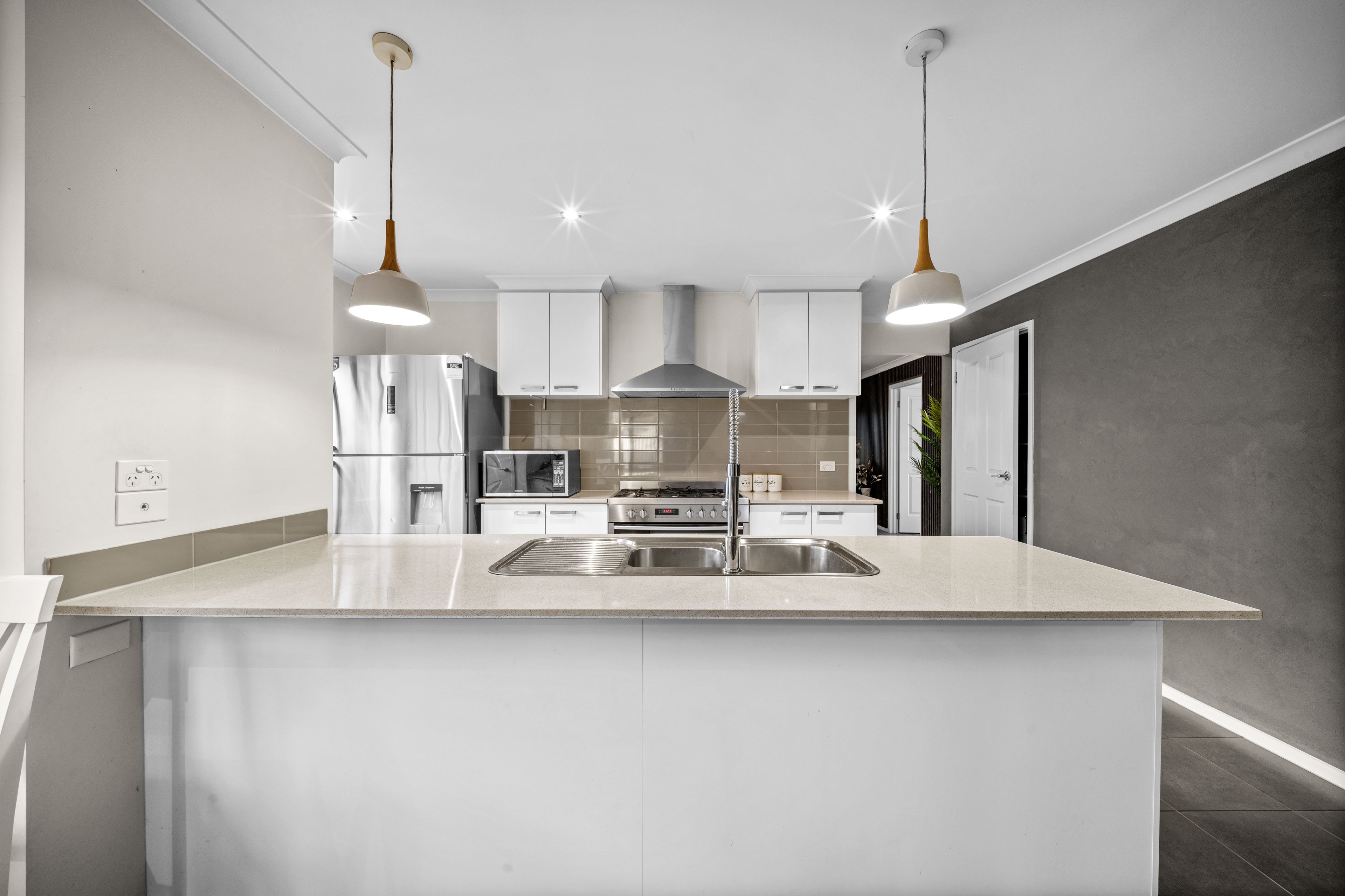 81 Bluehills Boulevard — photo 5 of 15