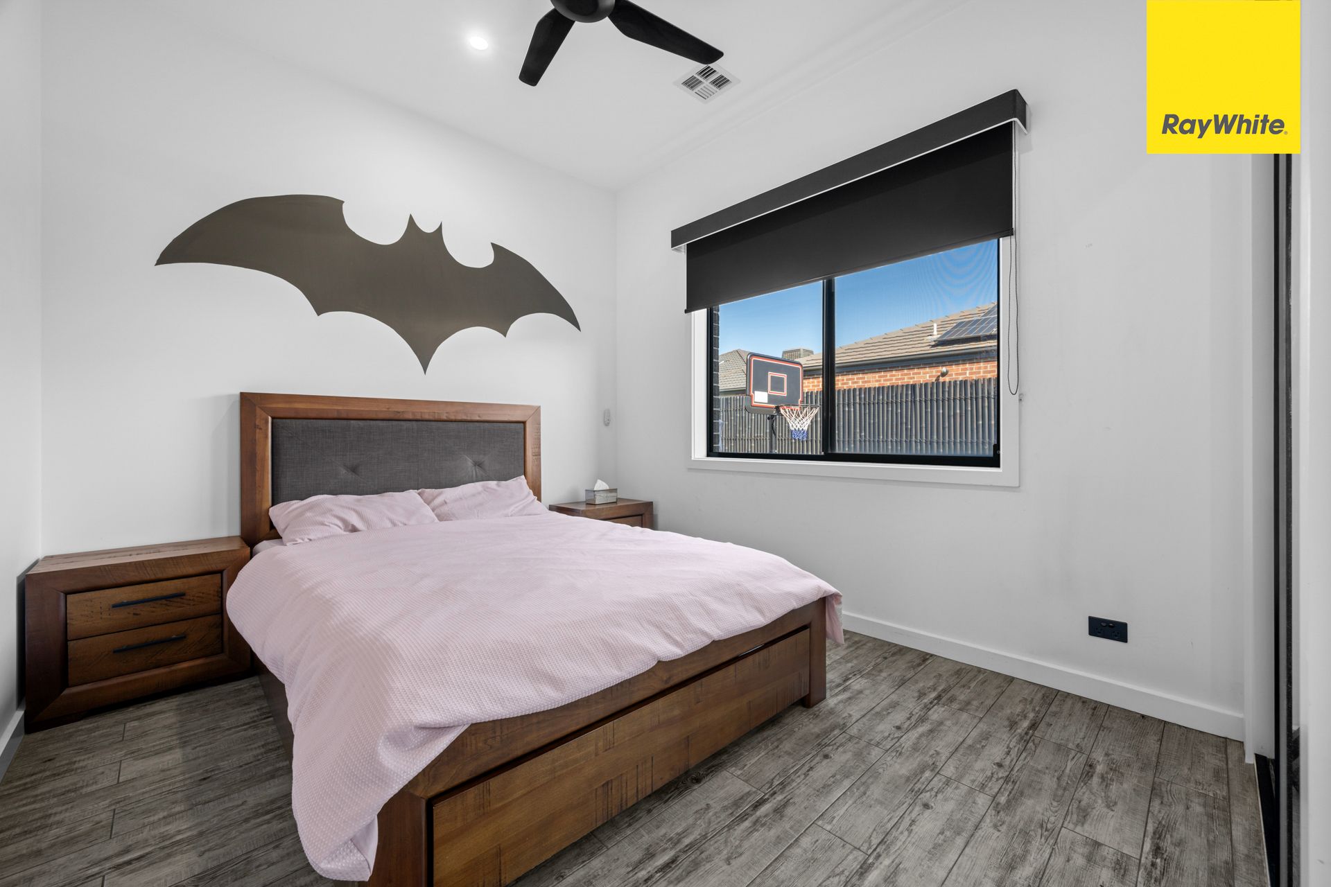 4 Runcorn Crescent — photo 16 of 24