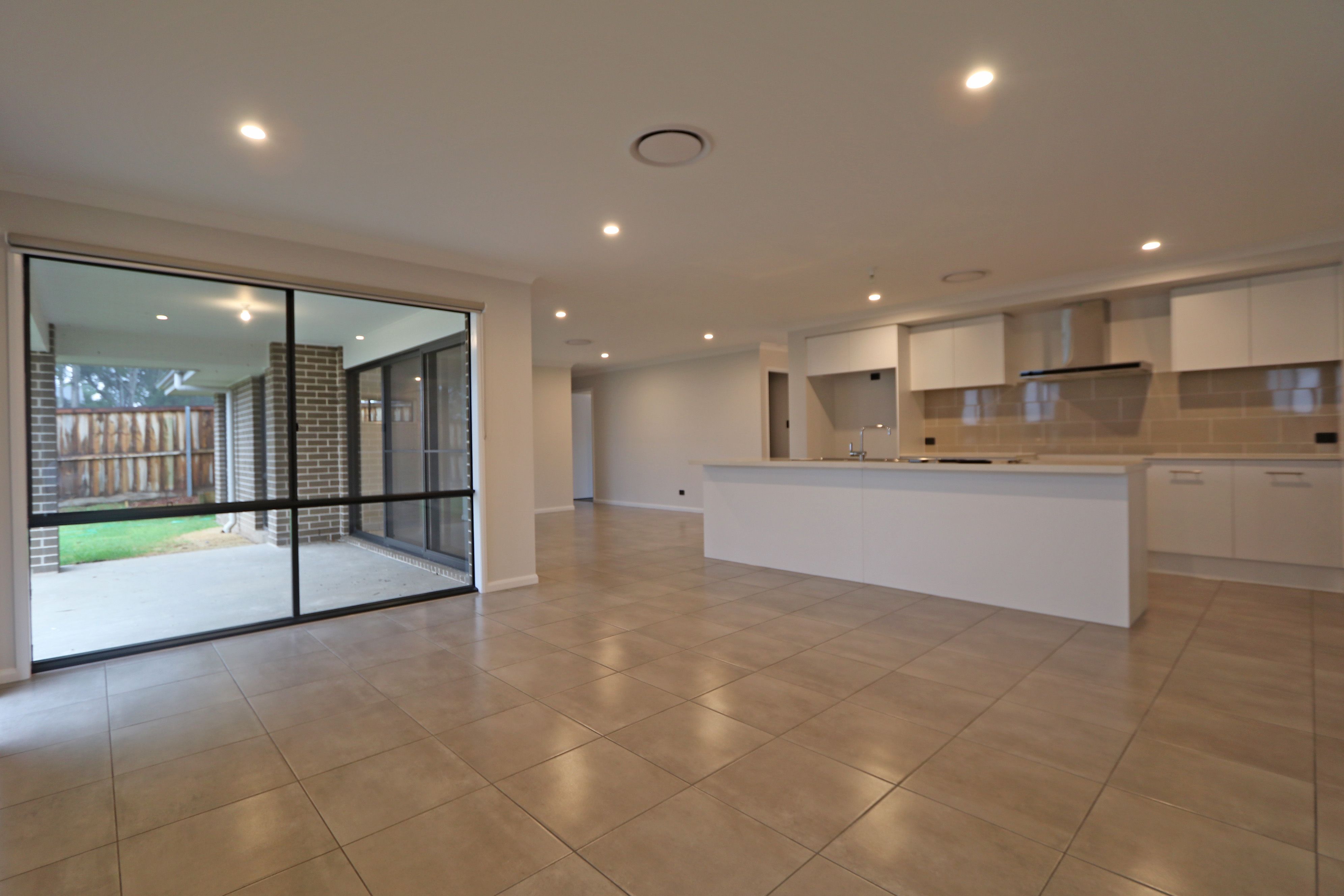 8 Gerbera Close, Hamlyn Terrace, NSW 2259
