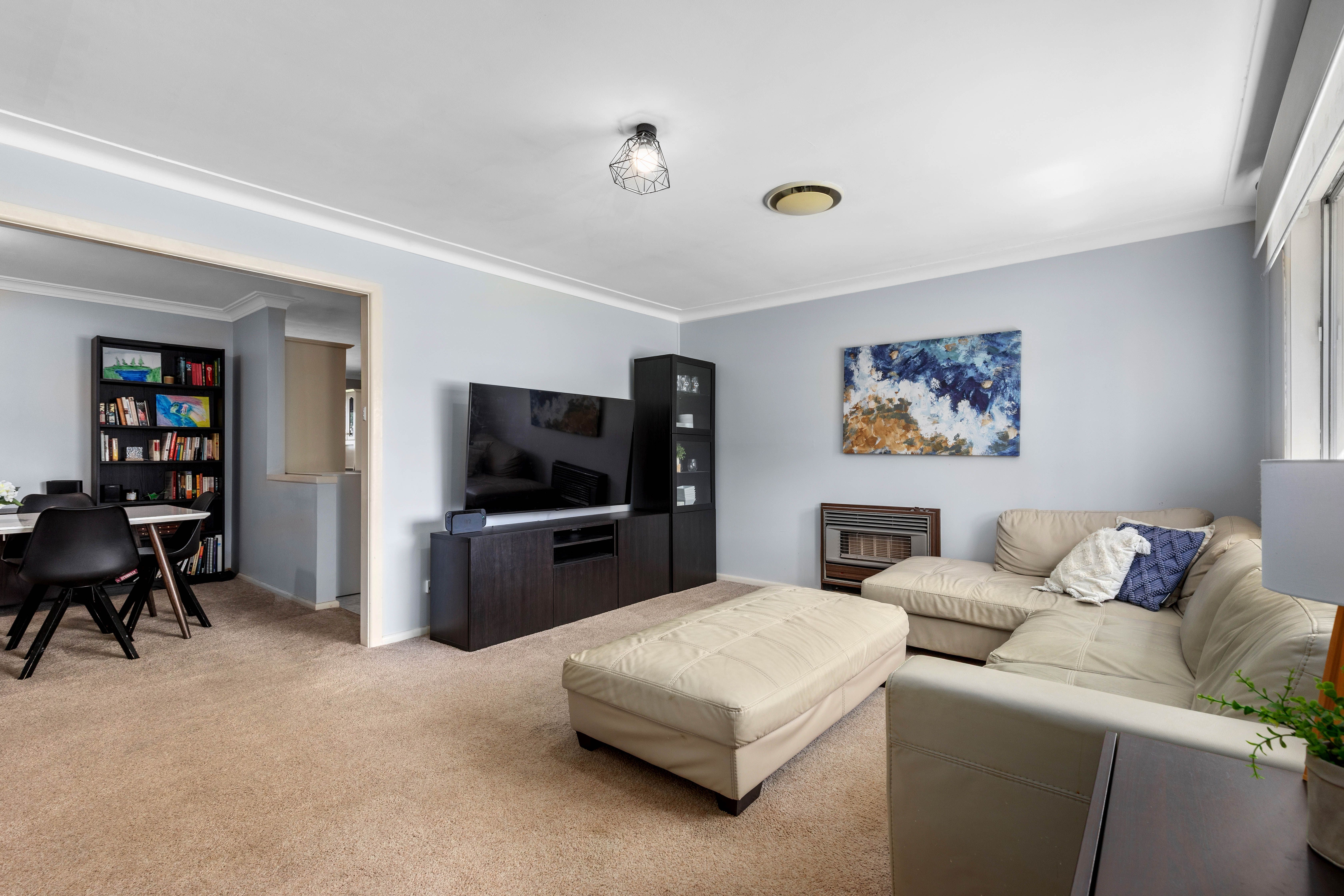 27 Beale Crescent — photo 4 of 11