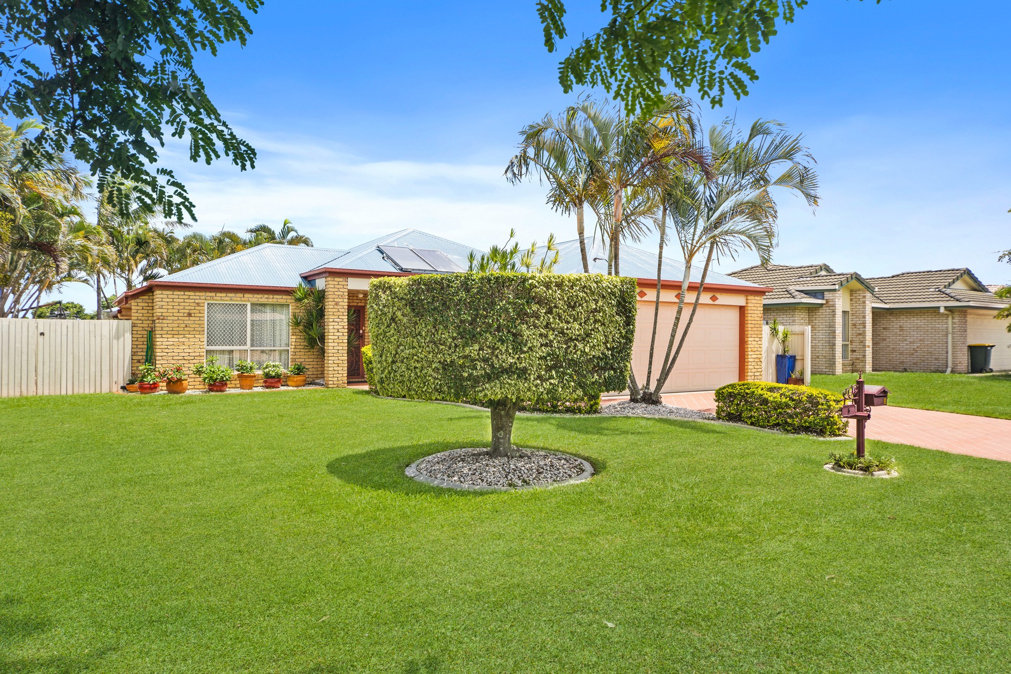 5 Mitchell Court, Rothwell, QLD 4022