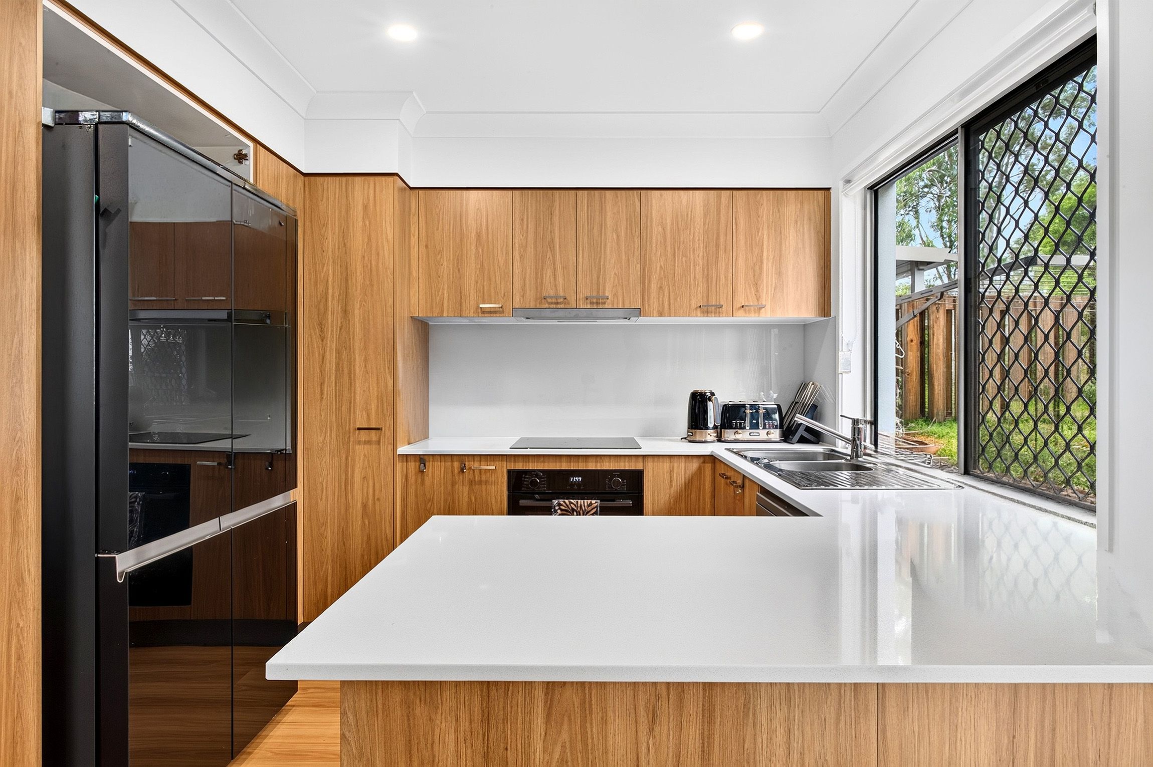 2/36 Liberty Drive — photo 4 of 23
