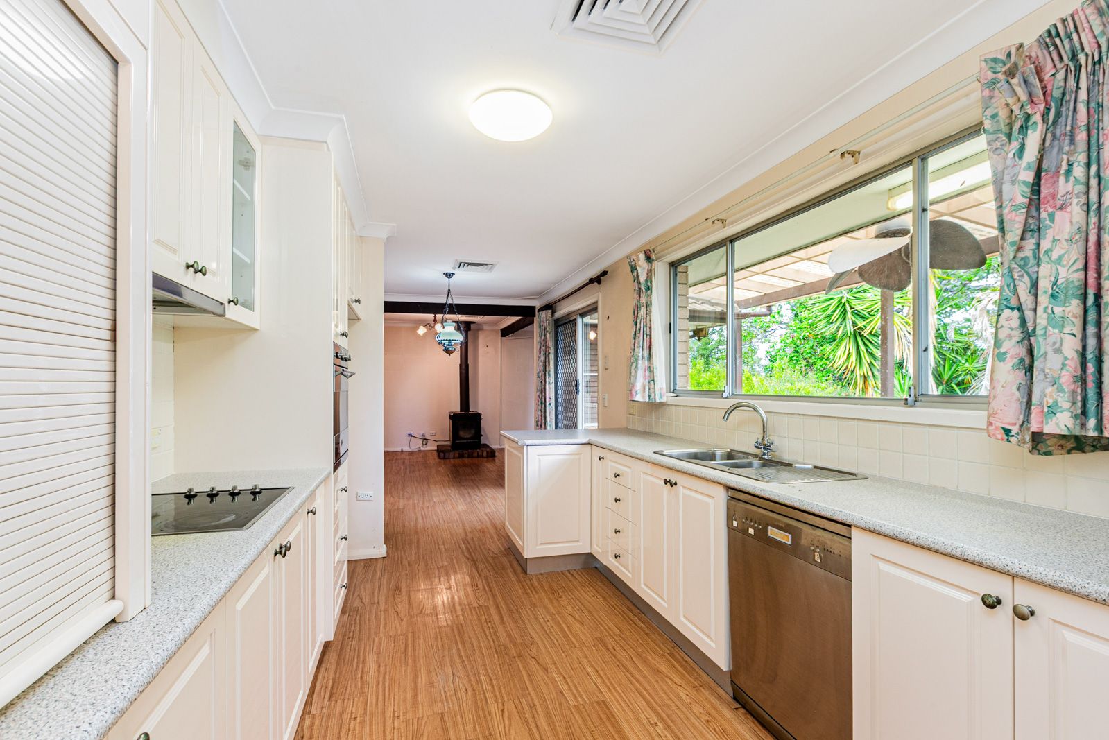 3 Vivien Place, Castle Hill, NSW 2154