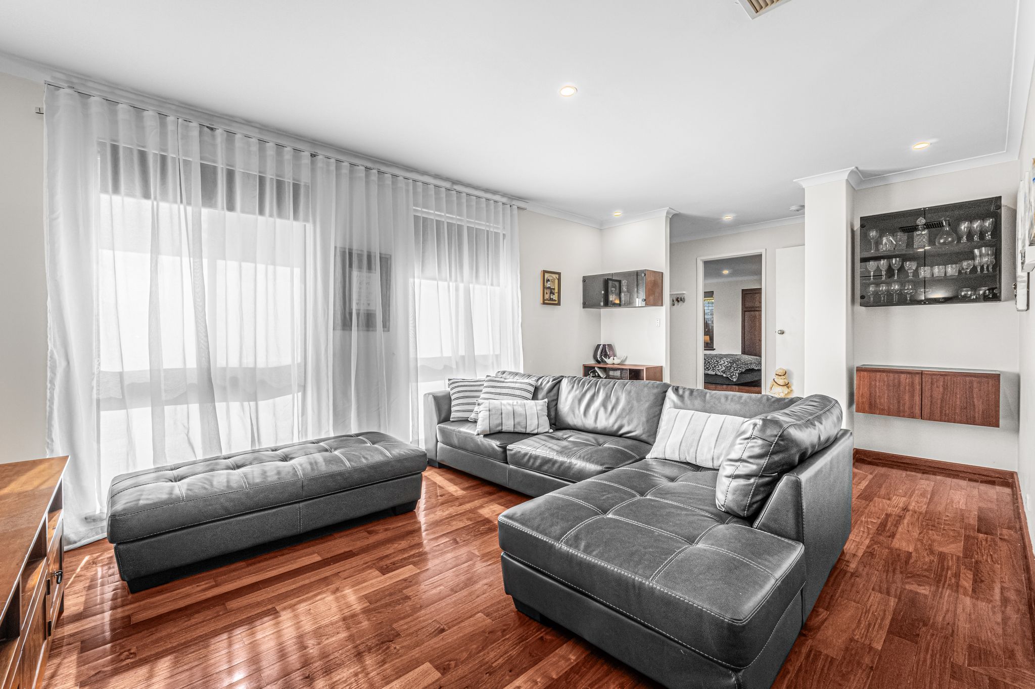 6 Barridale Drive — photo 3 of 30