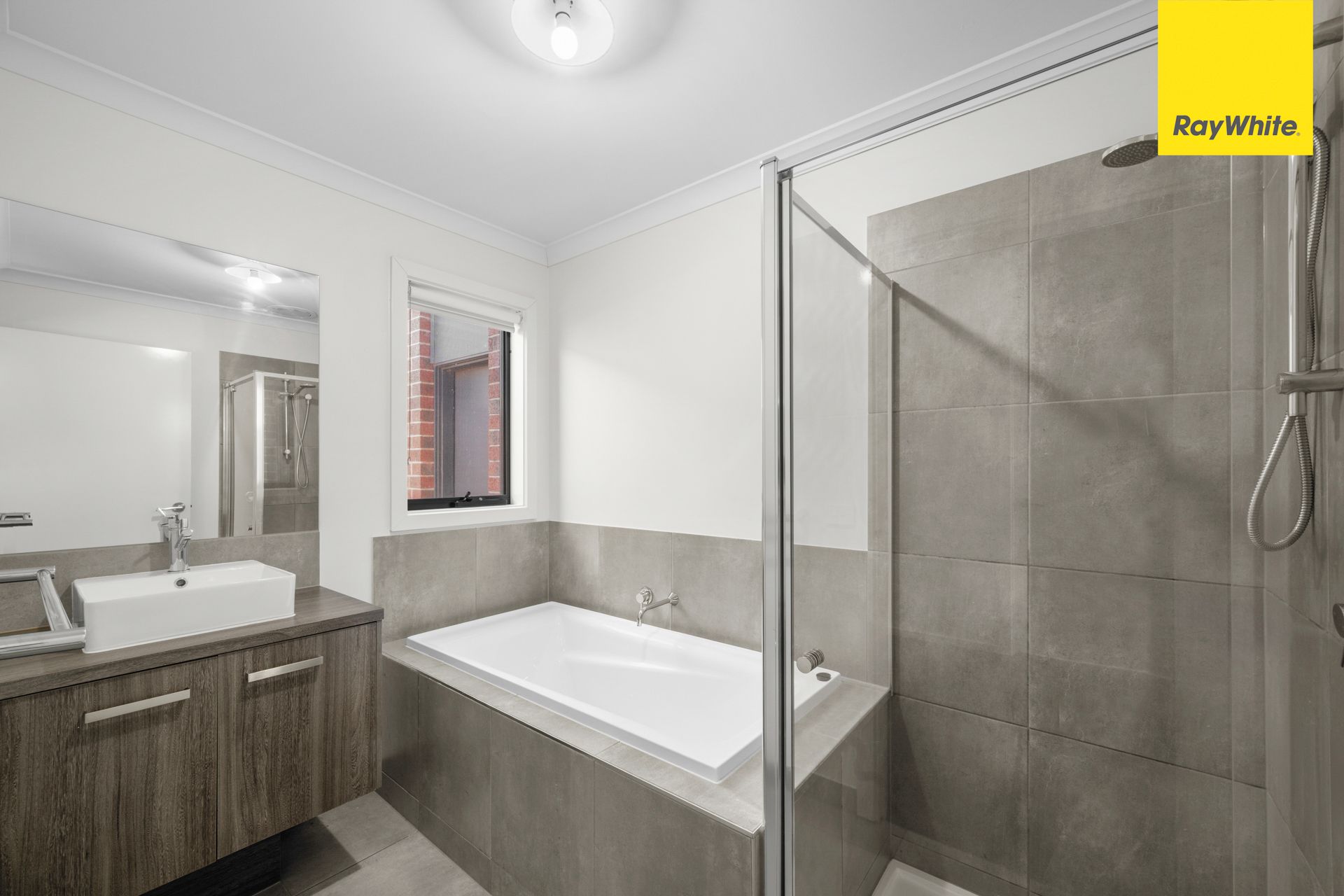 133 Oldbridge Boulevard, WEIR VIEWS, VIC 3338