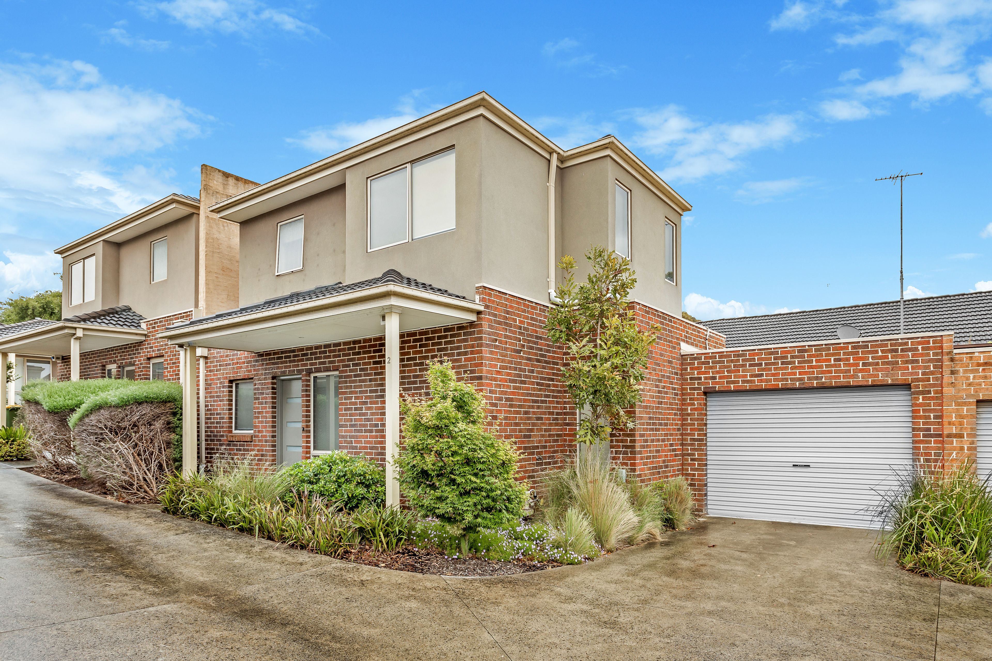 196 Hull Road, Mooroolbark VIC 3138