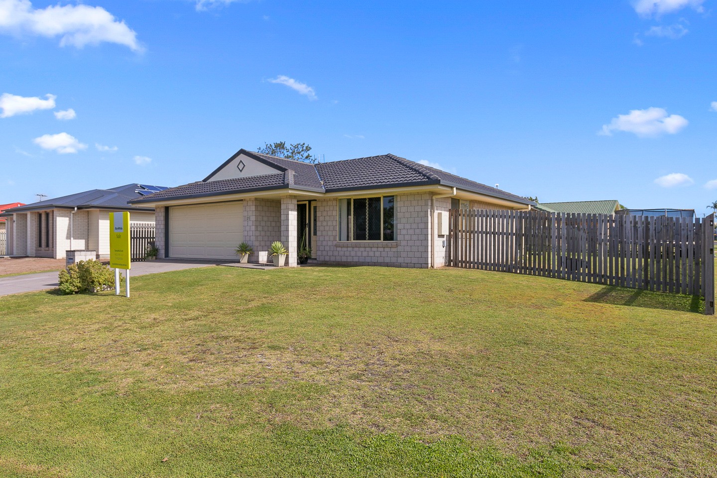 21 Merlin Drive, Urangan, QLD 4655