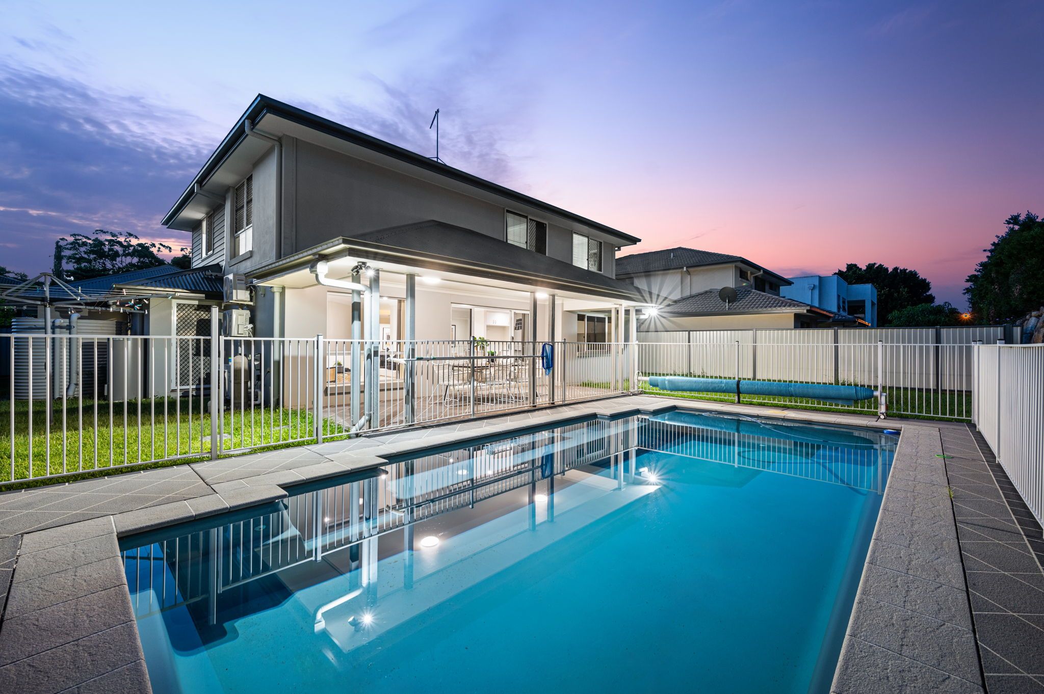 8 Hatia Place, Kuraby, QLD 4112