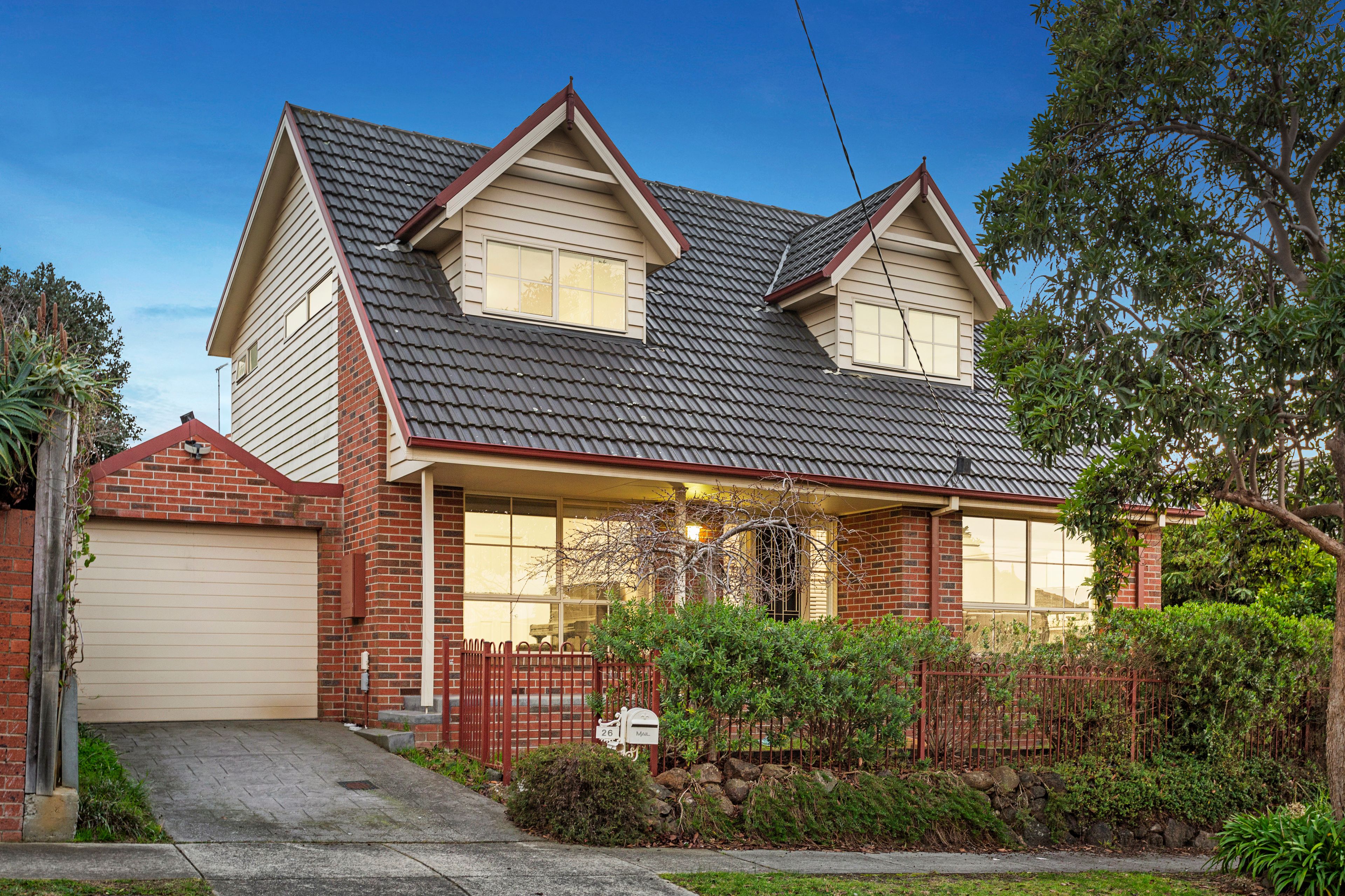 26 Edinburgh Street, Box Hill South, VIC 3128 Sold House Ray White