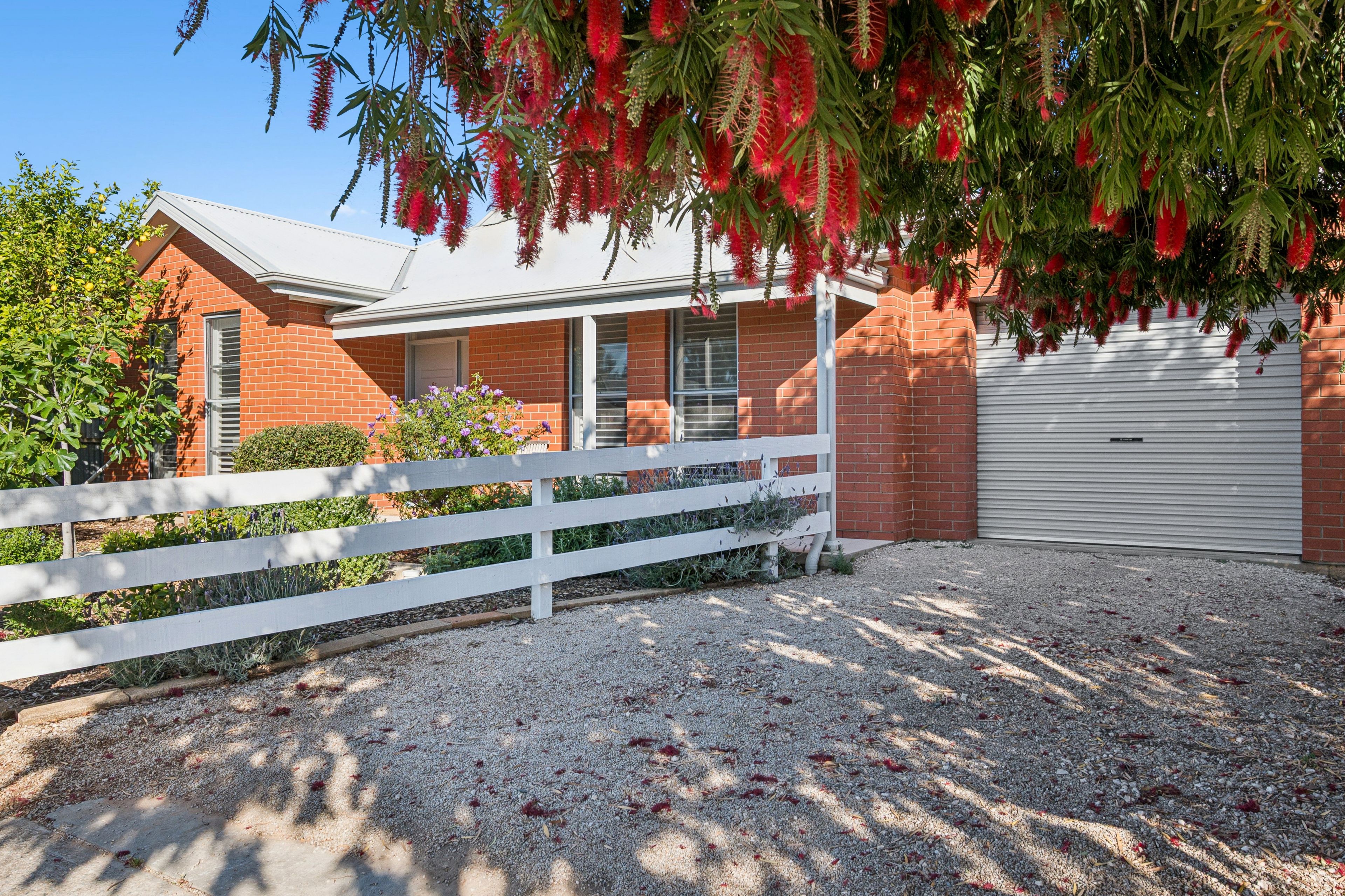 6A CHAPEL Street — photo 2 of 21