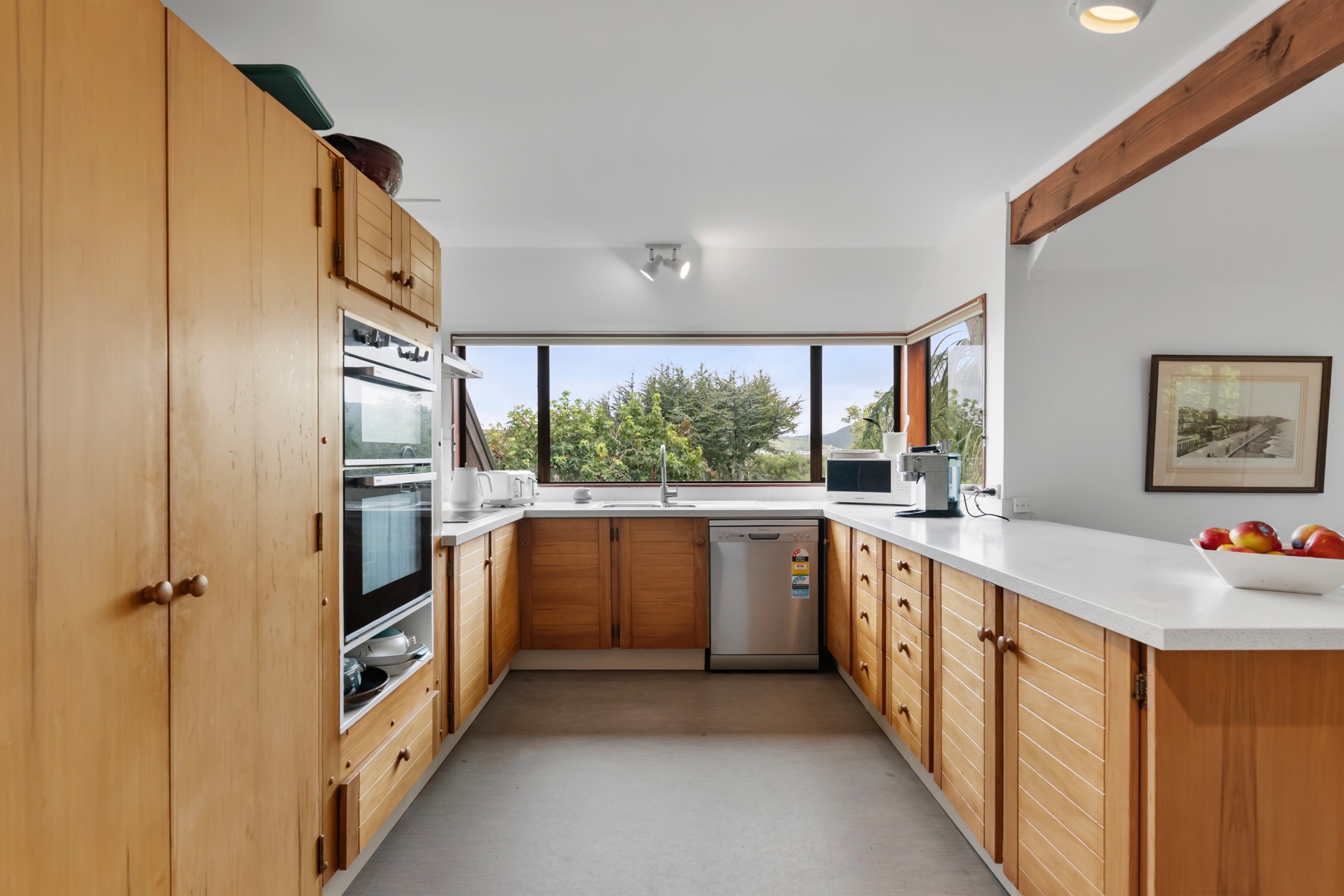 5 Nadia Grove, Khandallah, Wellington City