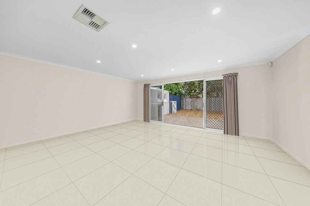 10 Lucy Street — photo 4 of 17