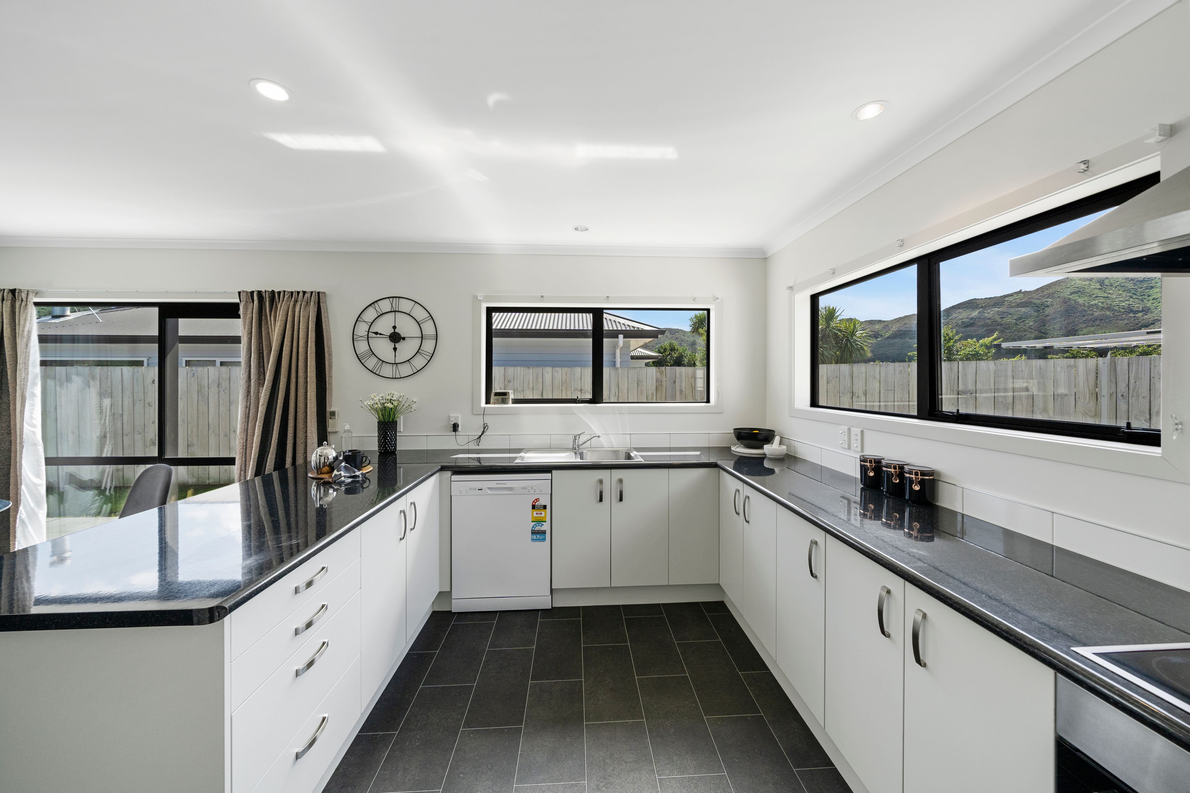 31A Grimsby Grove, Wainuiomata, Lower Hutt City