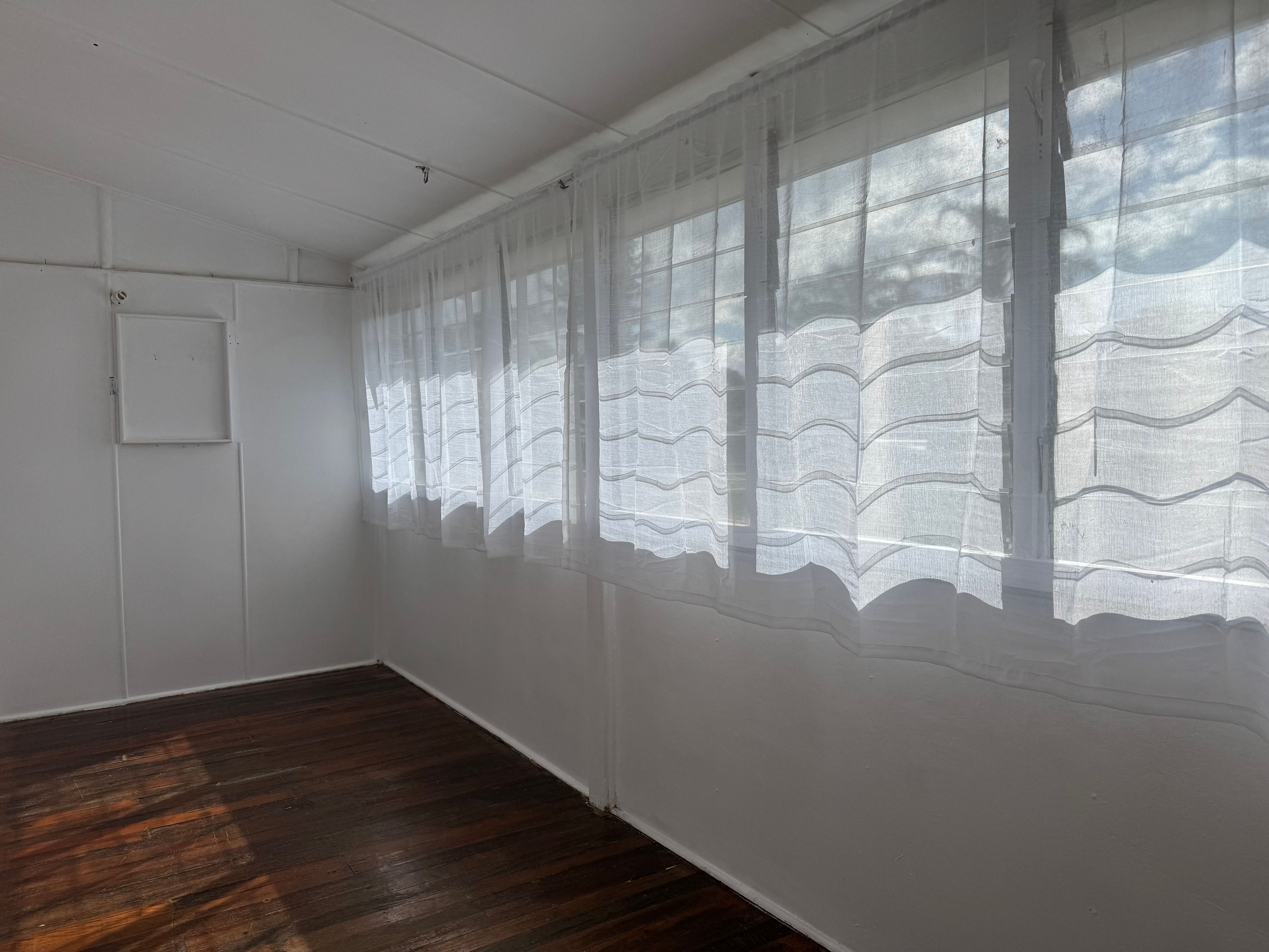 10 William Road — photo 6 of 7