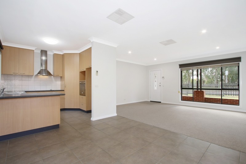 877 St James Crescent, North Albury, NSW 2640