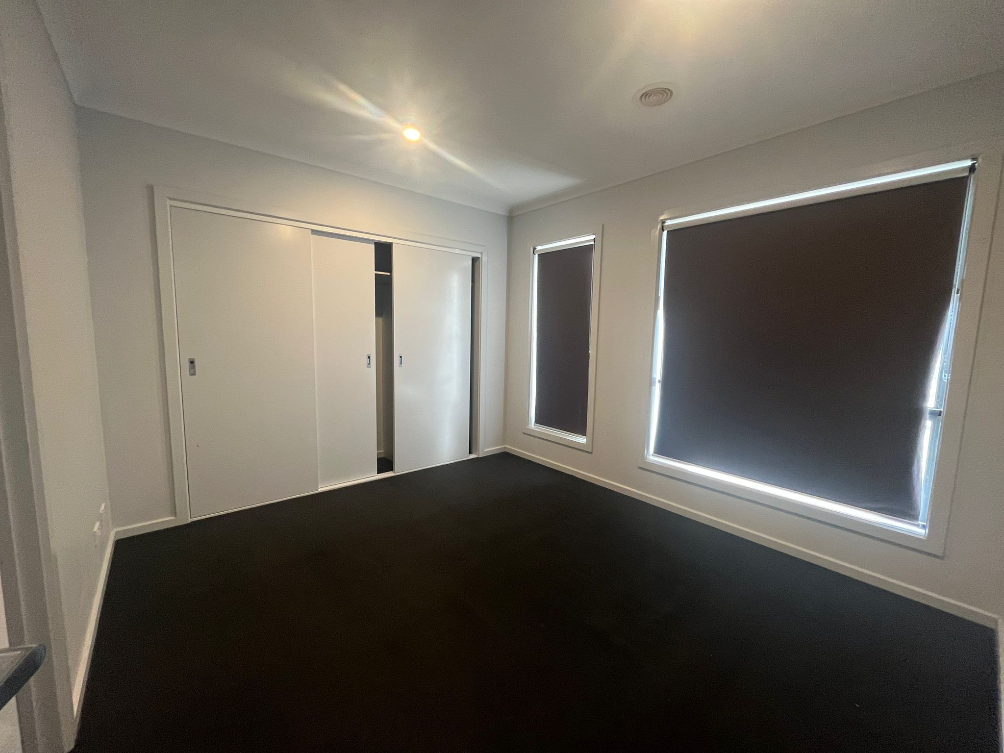 18 Harker Esplanade — photo 10 of 14