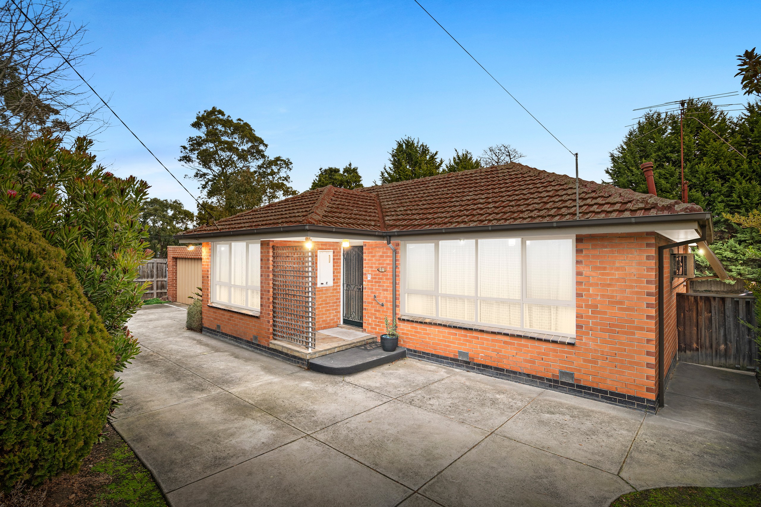 14 Olympus Drive, Croydon South, VIC 3136