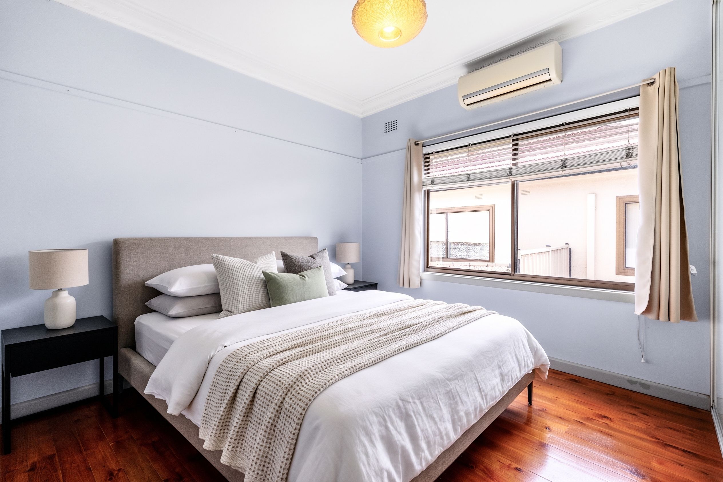 39 Yanderra Street — photo 6 of 12