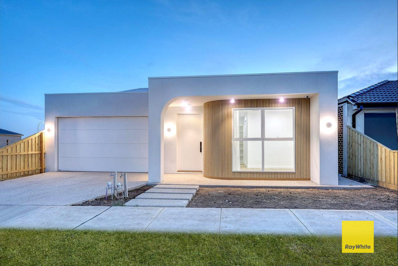 16 Pyrus Crescent — photo from Ray White Mickleham