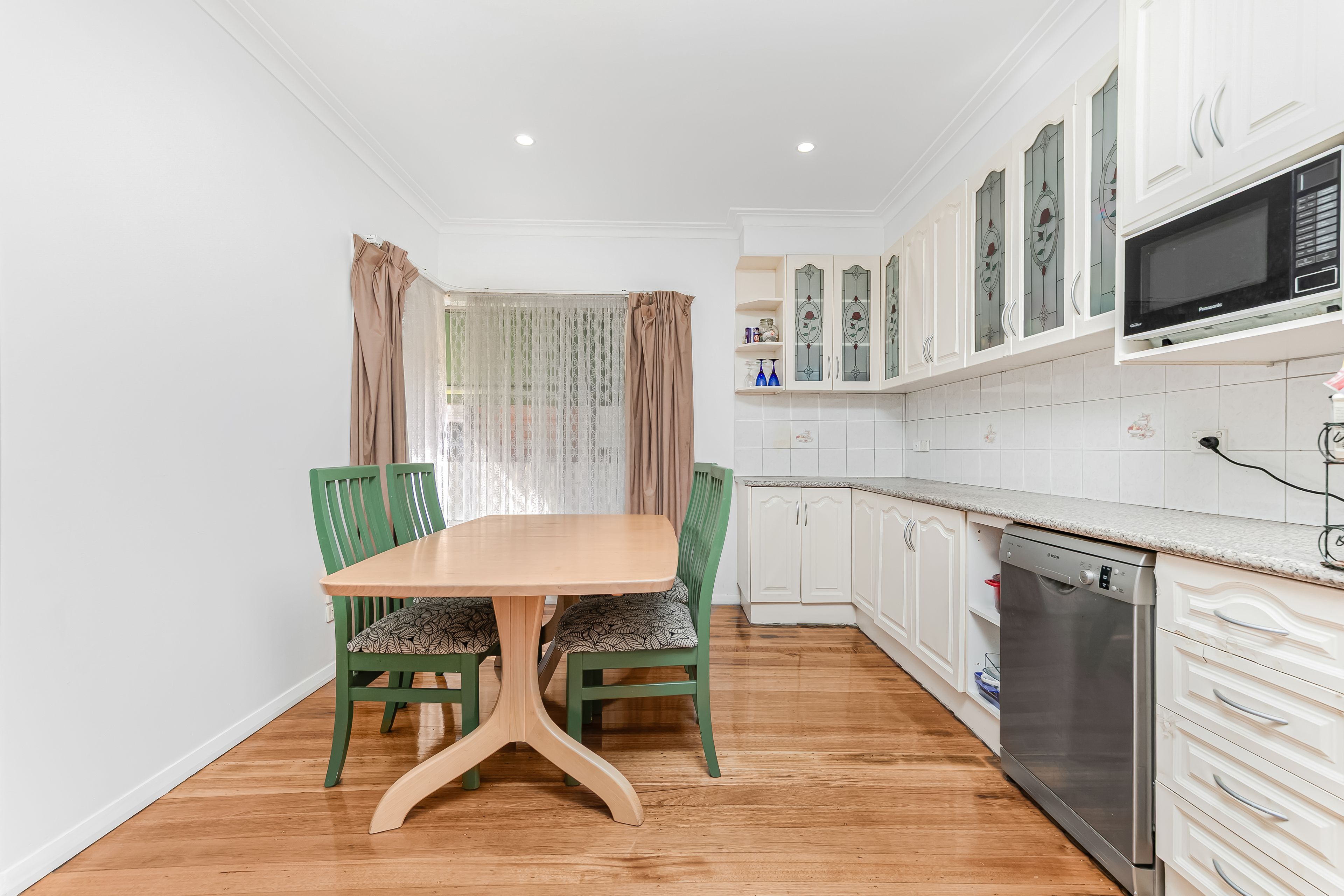 7 Karingal Way — photo 5 of 12