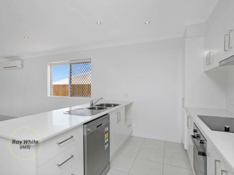33 Reedy Crescent, Redbank Plains, QLD 4301