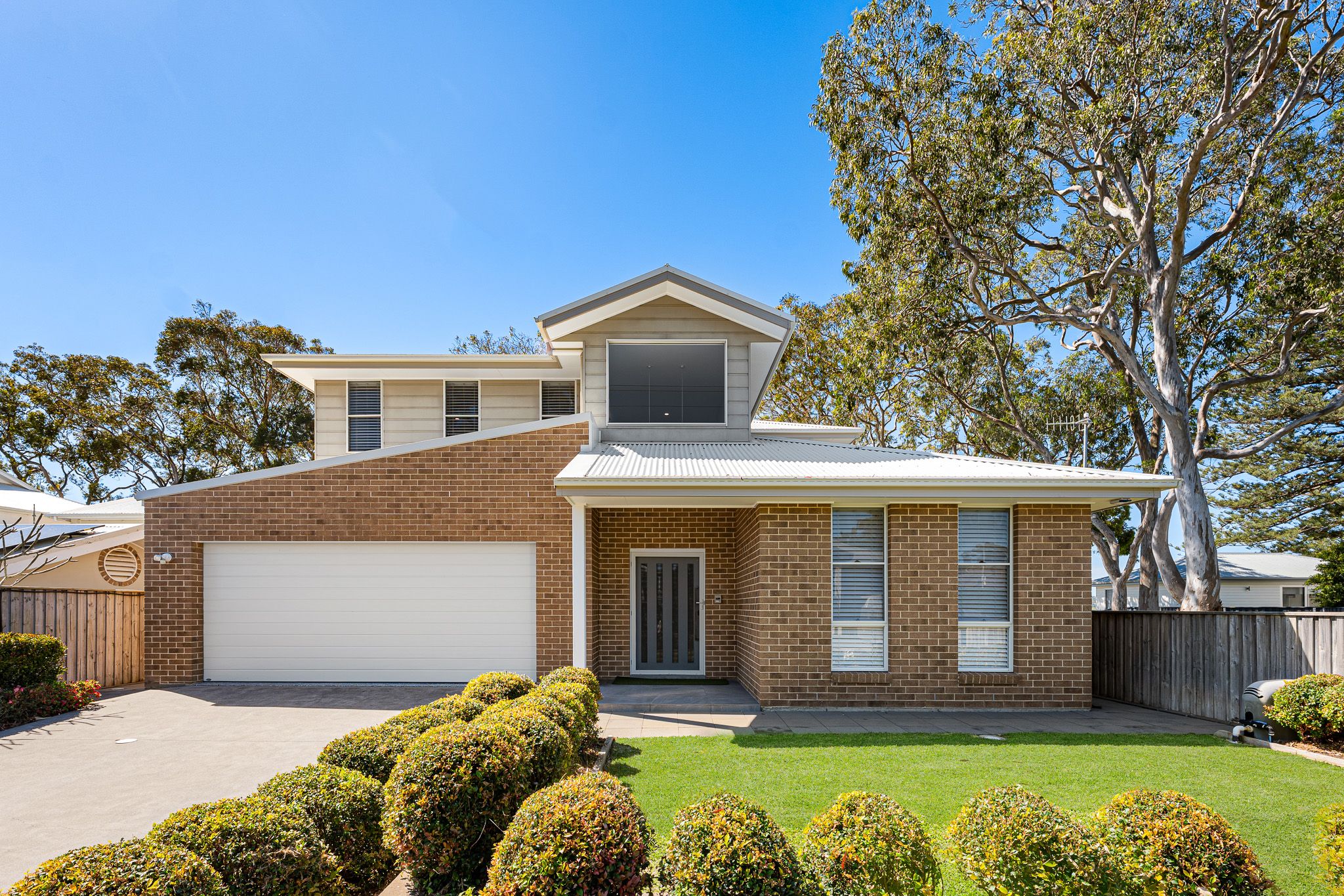 87 Foreshore Drive — photo 4 of 28