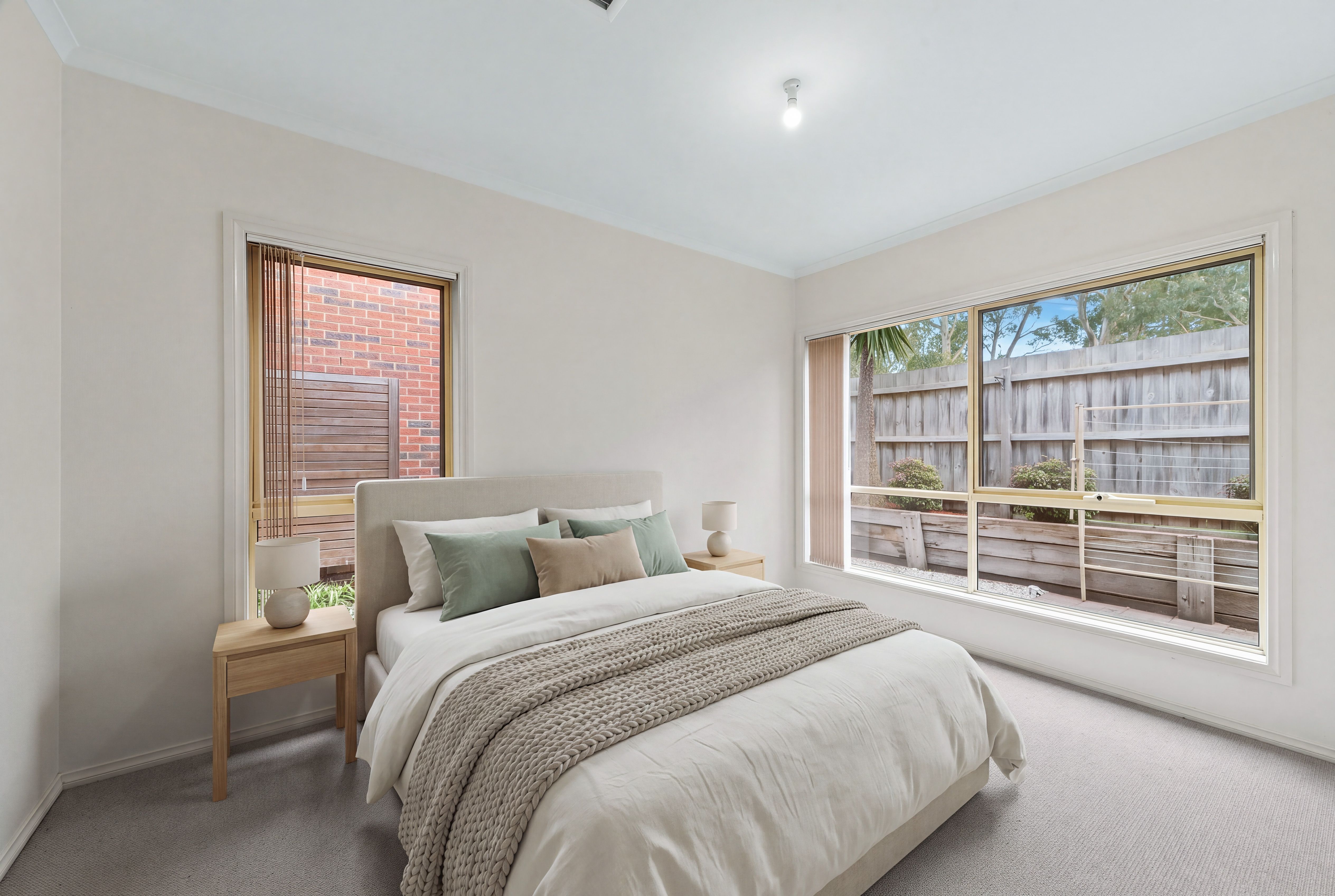 3/10 Wyndham Place — photo 10 of 13