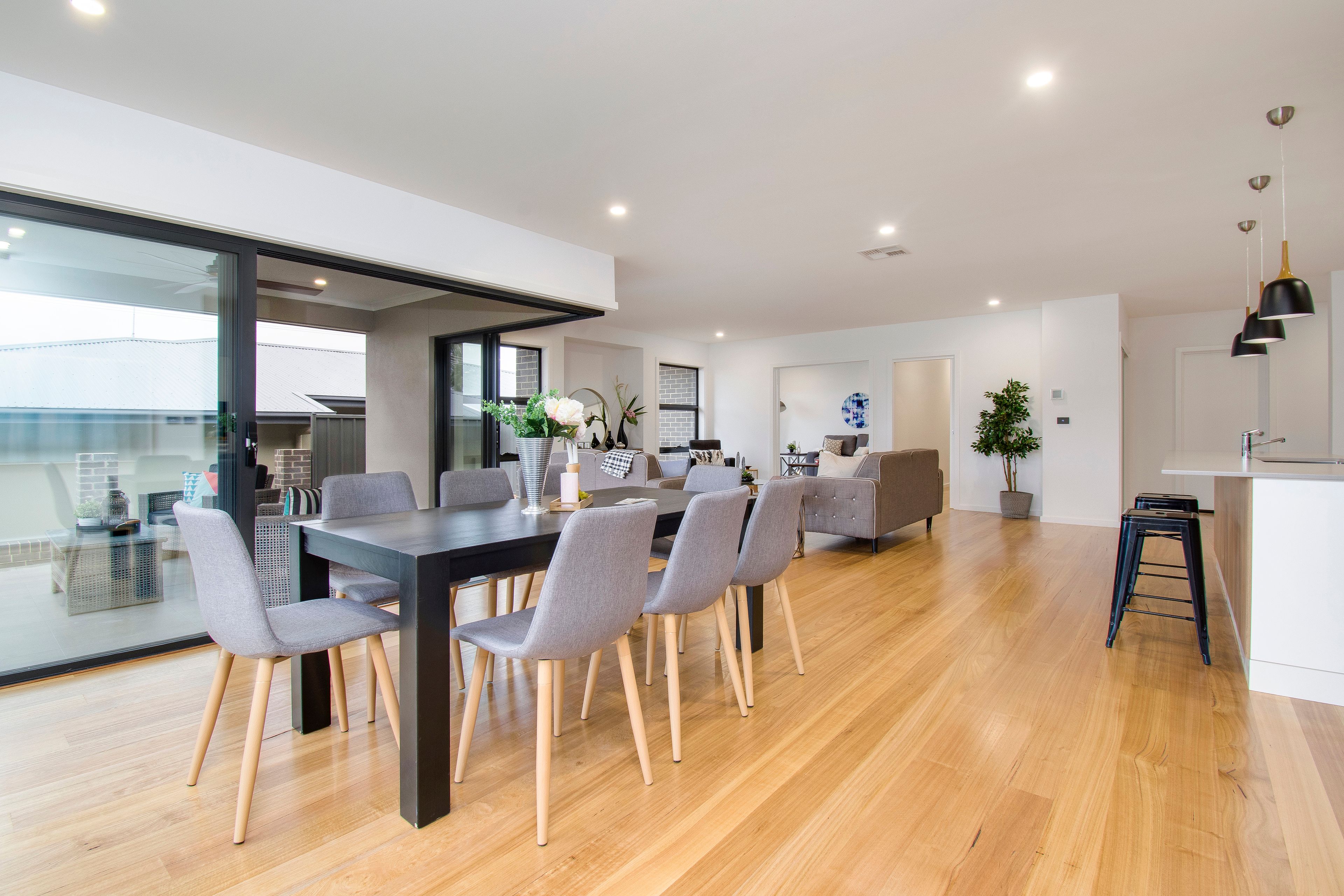 43 Gillespie Street, Weetangera, ACT 2614