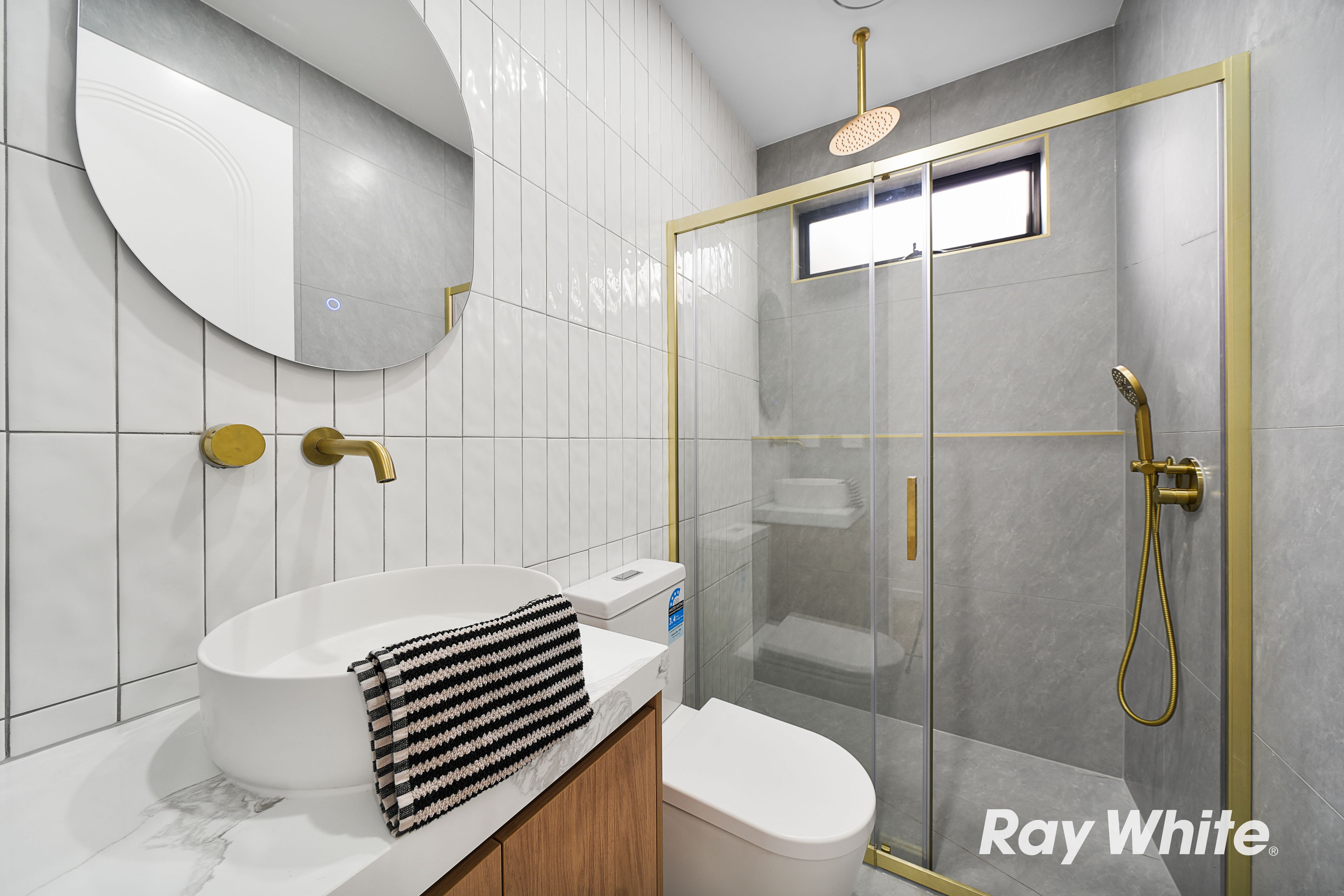 4 Mimicus Drive — photo 10 of 12