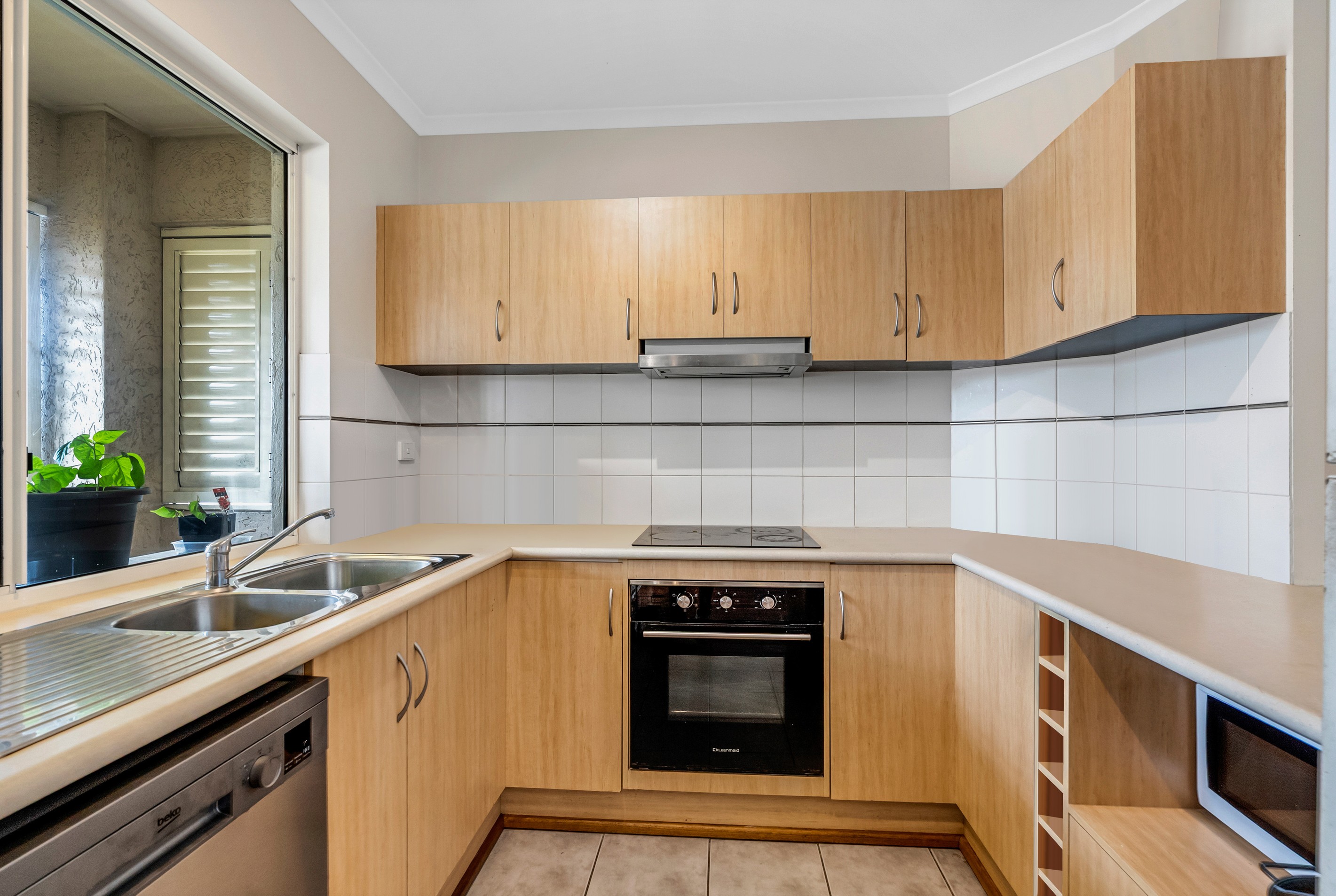 9/106 Mcleod Street, Cairns City, QLD 4870