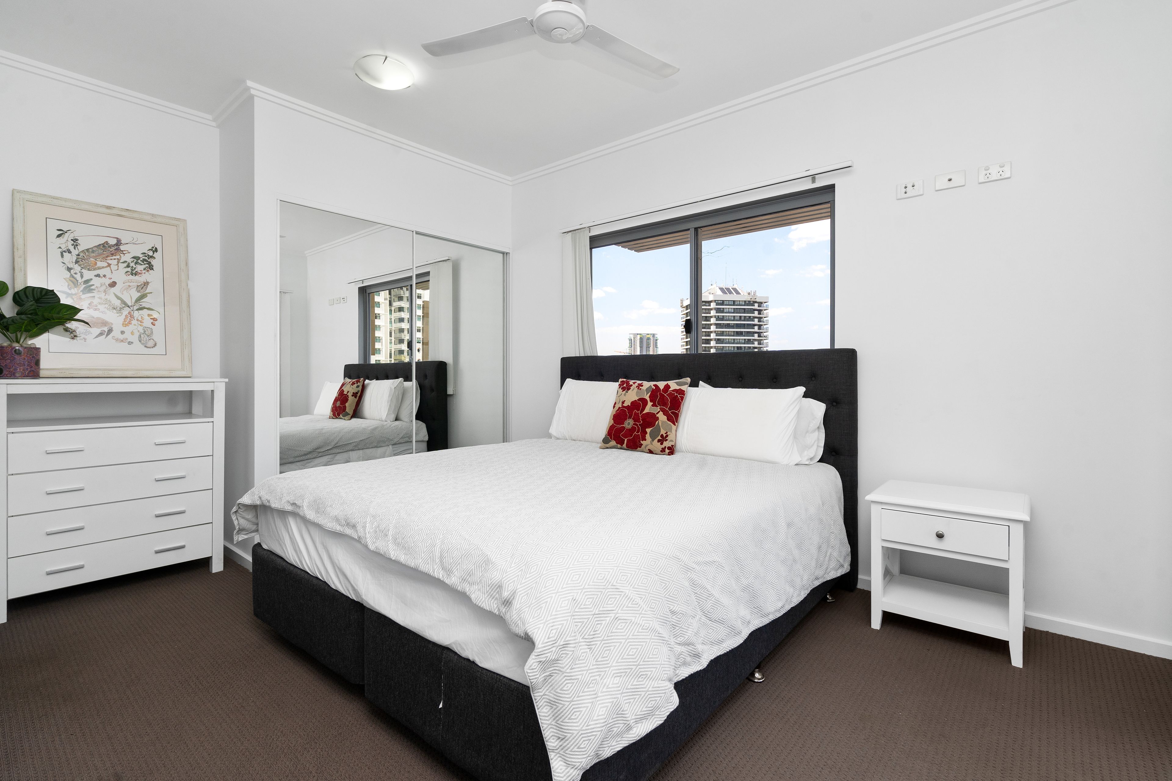 19/108 Mitchell Street — photo 8 of 17