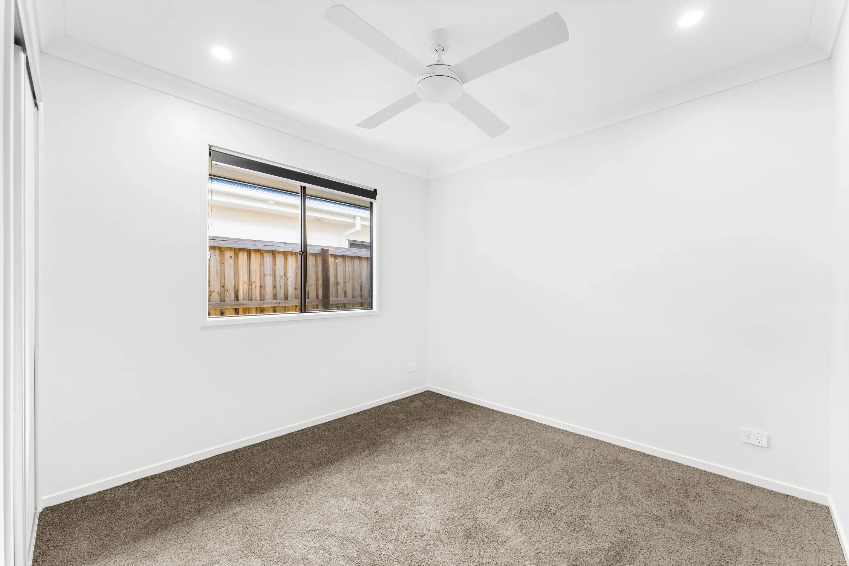 80 Ashwood Circuit — photo 11 of 16