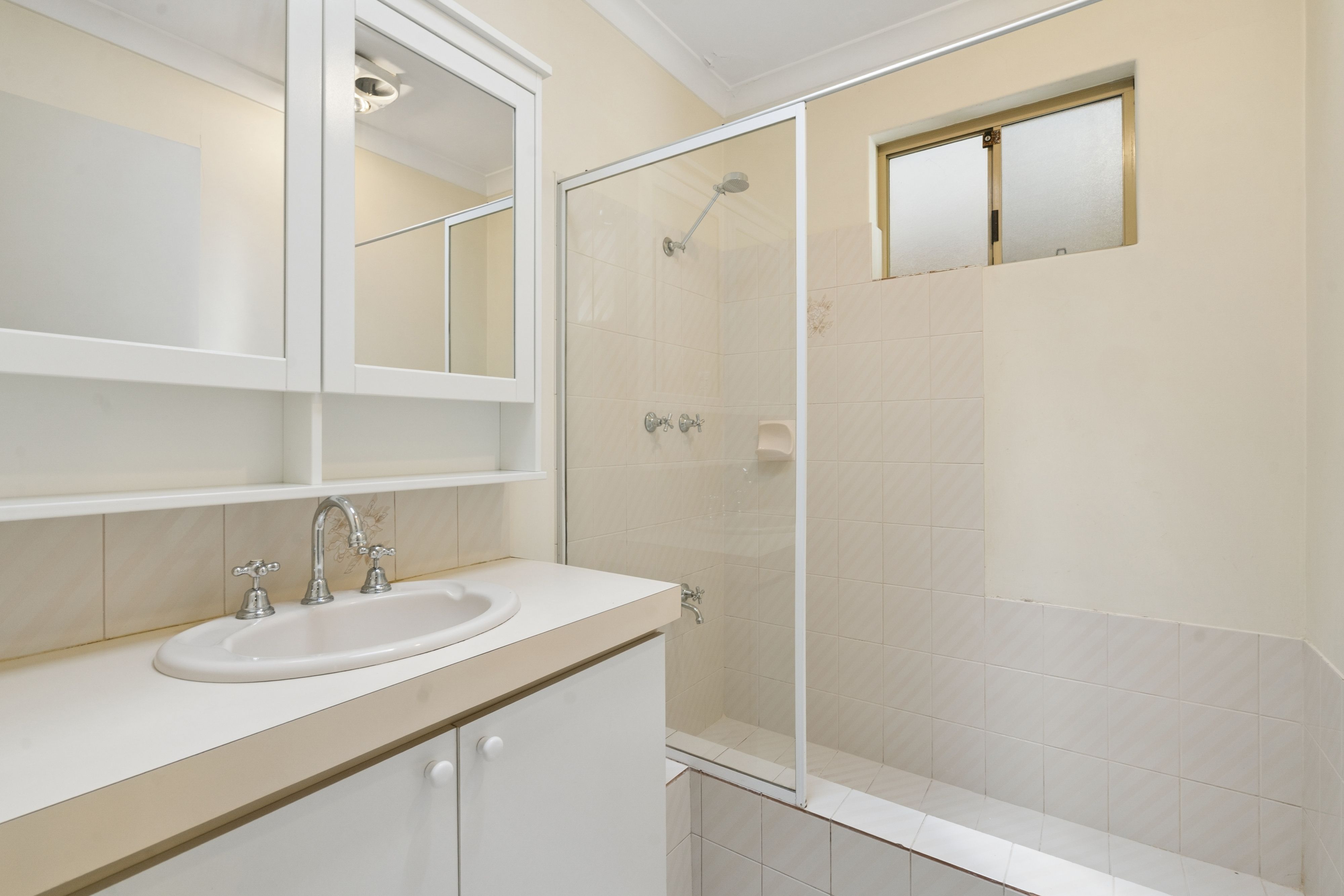 2/165 Holland Street — photo 13 of 26