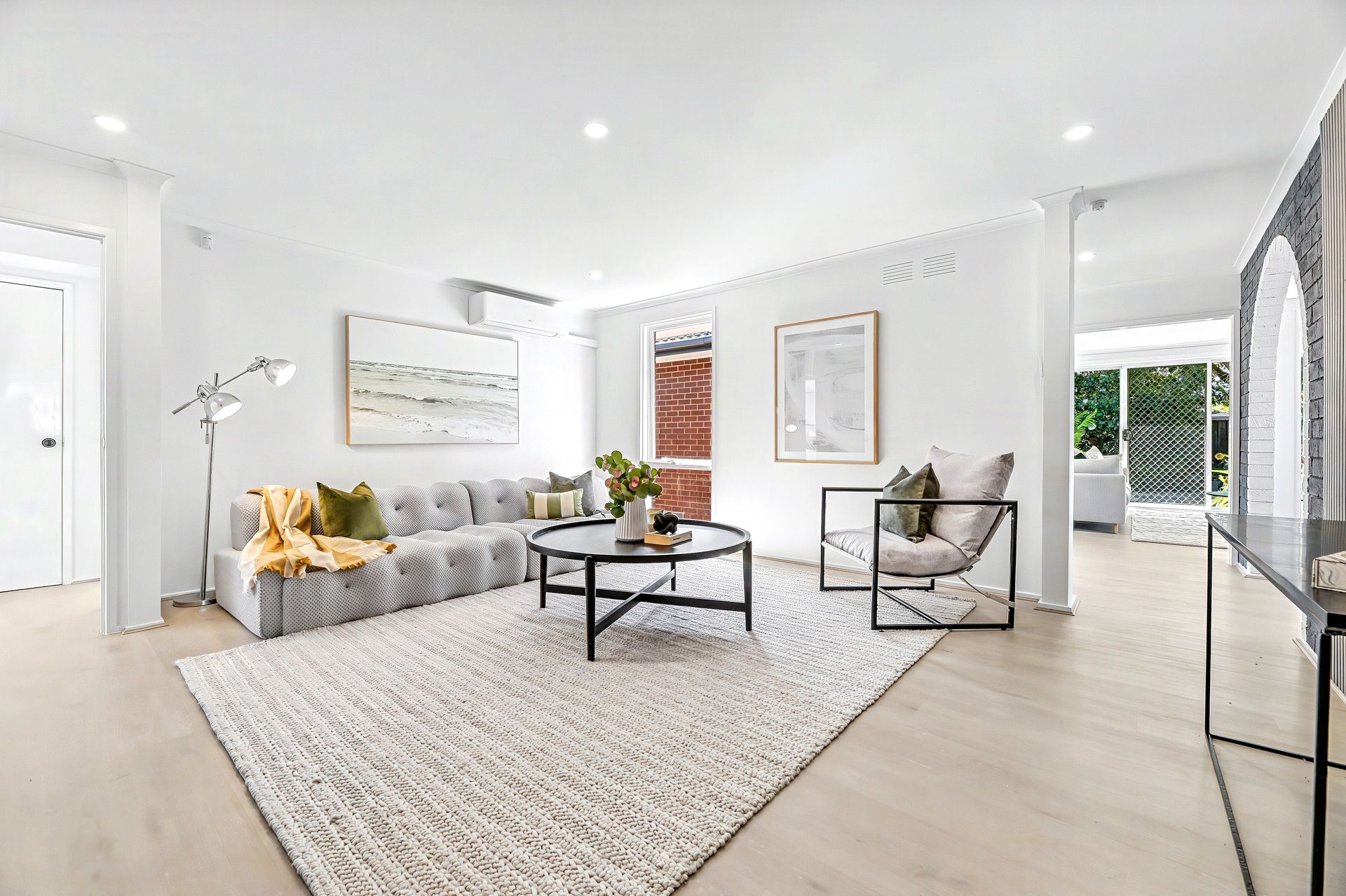 22 Tiverton Drive, Mulgrave, VIC 3170