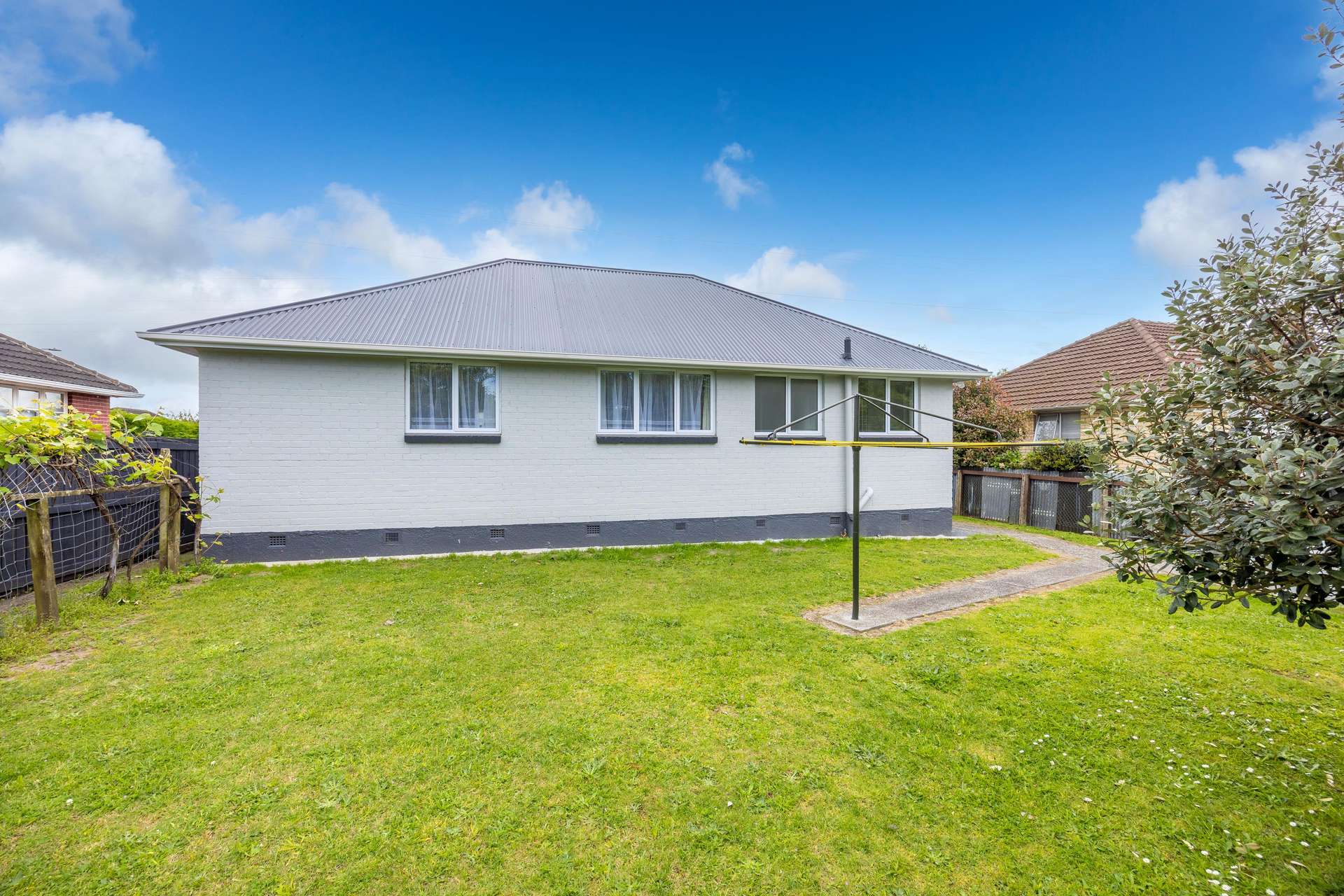 8 Chisholm Street photo 12