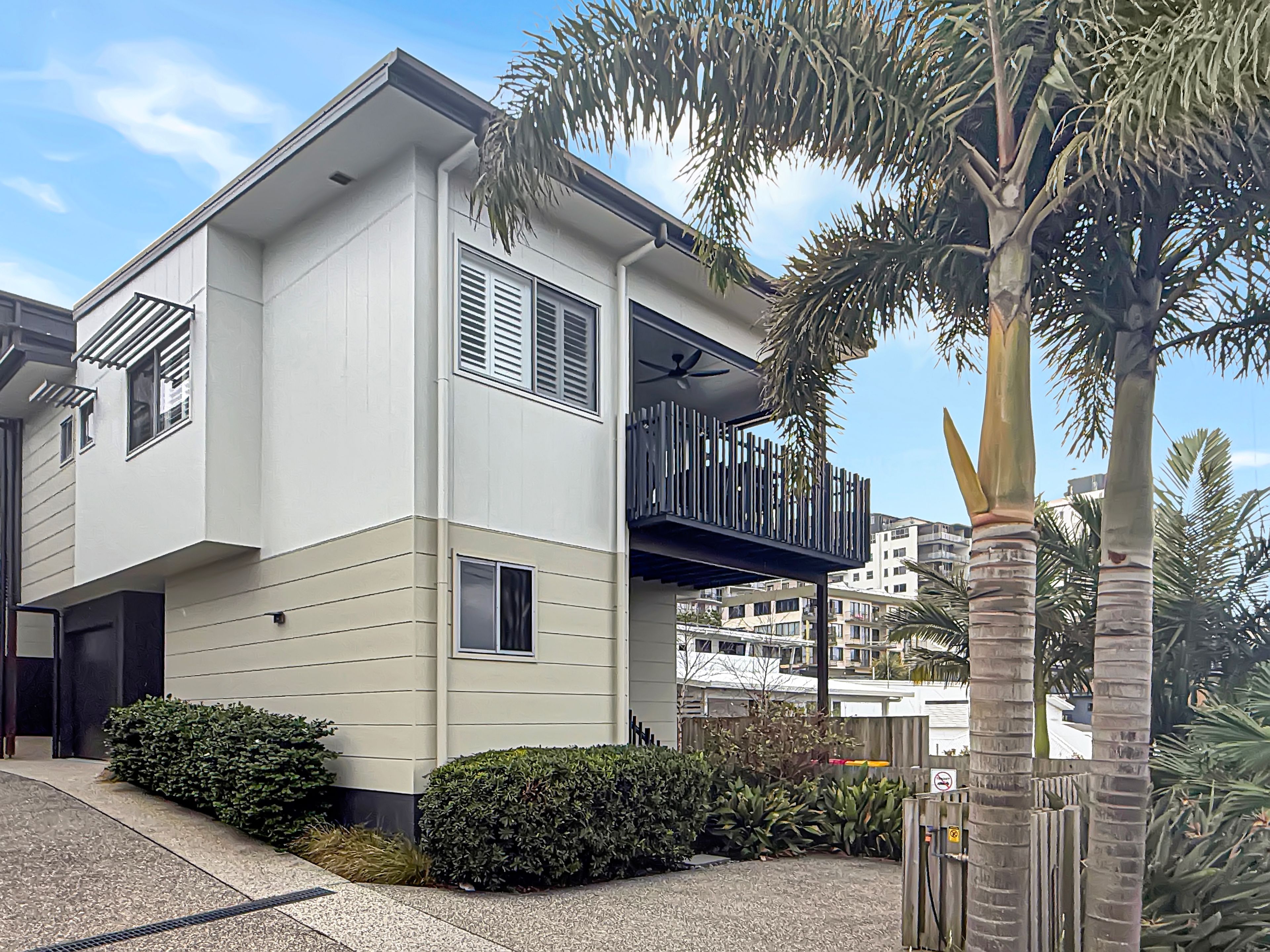 1/16 Upper Gay Terrace, Kings Beach, QLD 4551
