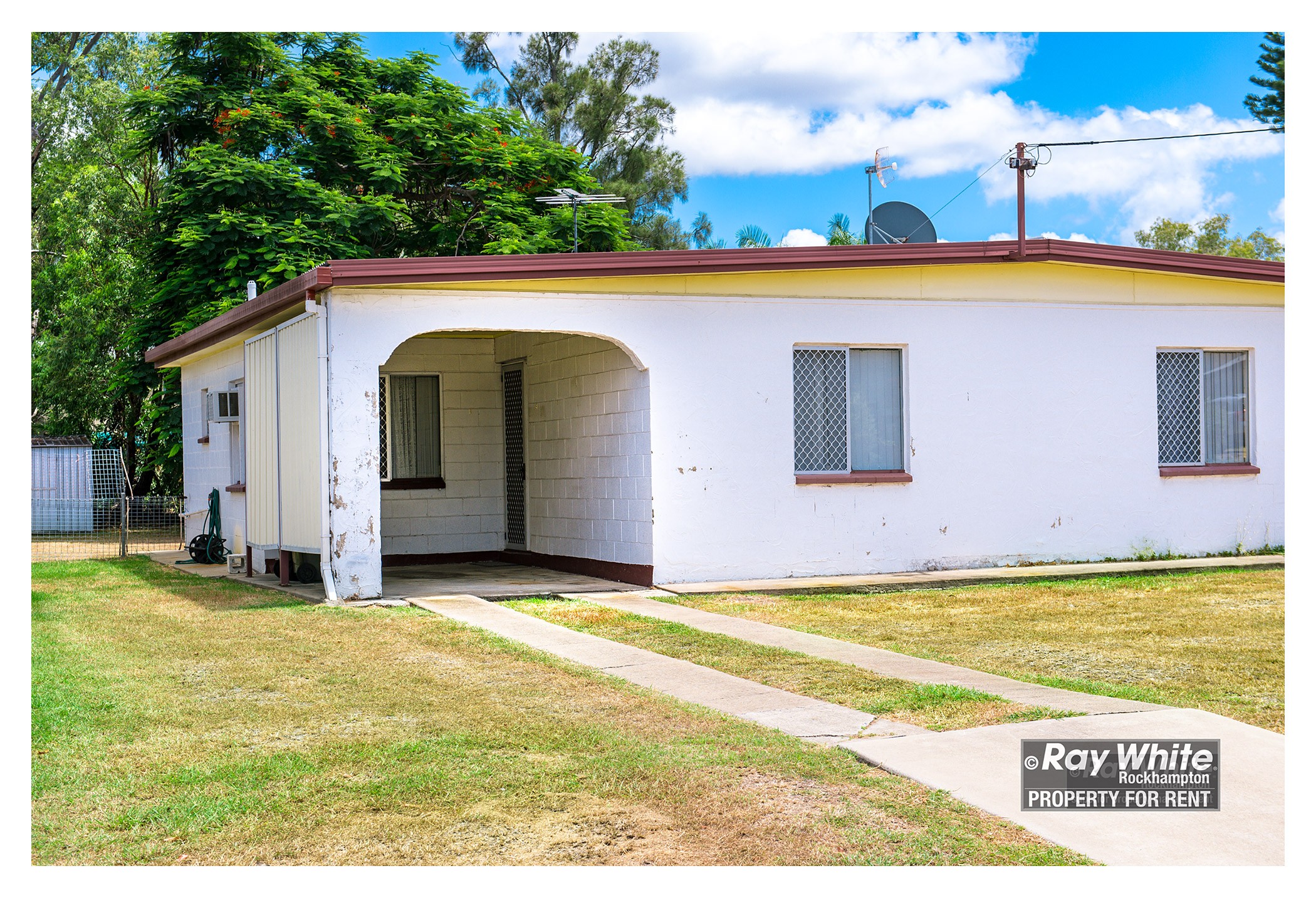 1/71 Medcraf Street, Park Avenue, QLD 4701
