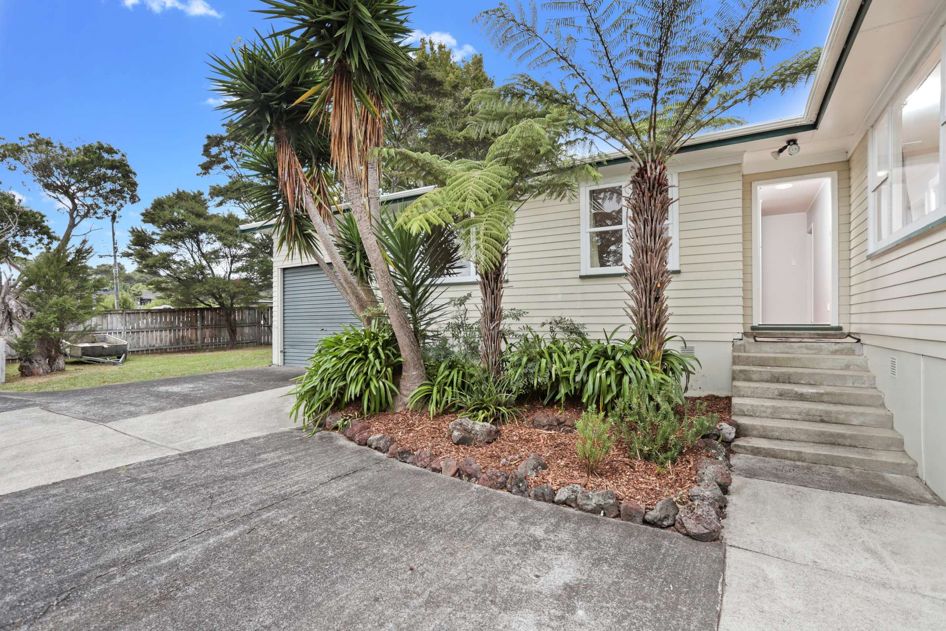 95 Atkinson Road, Titirangi, Waitakere City Real Estate Ray White