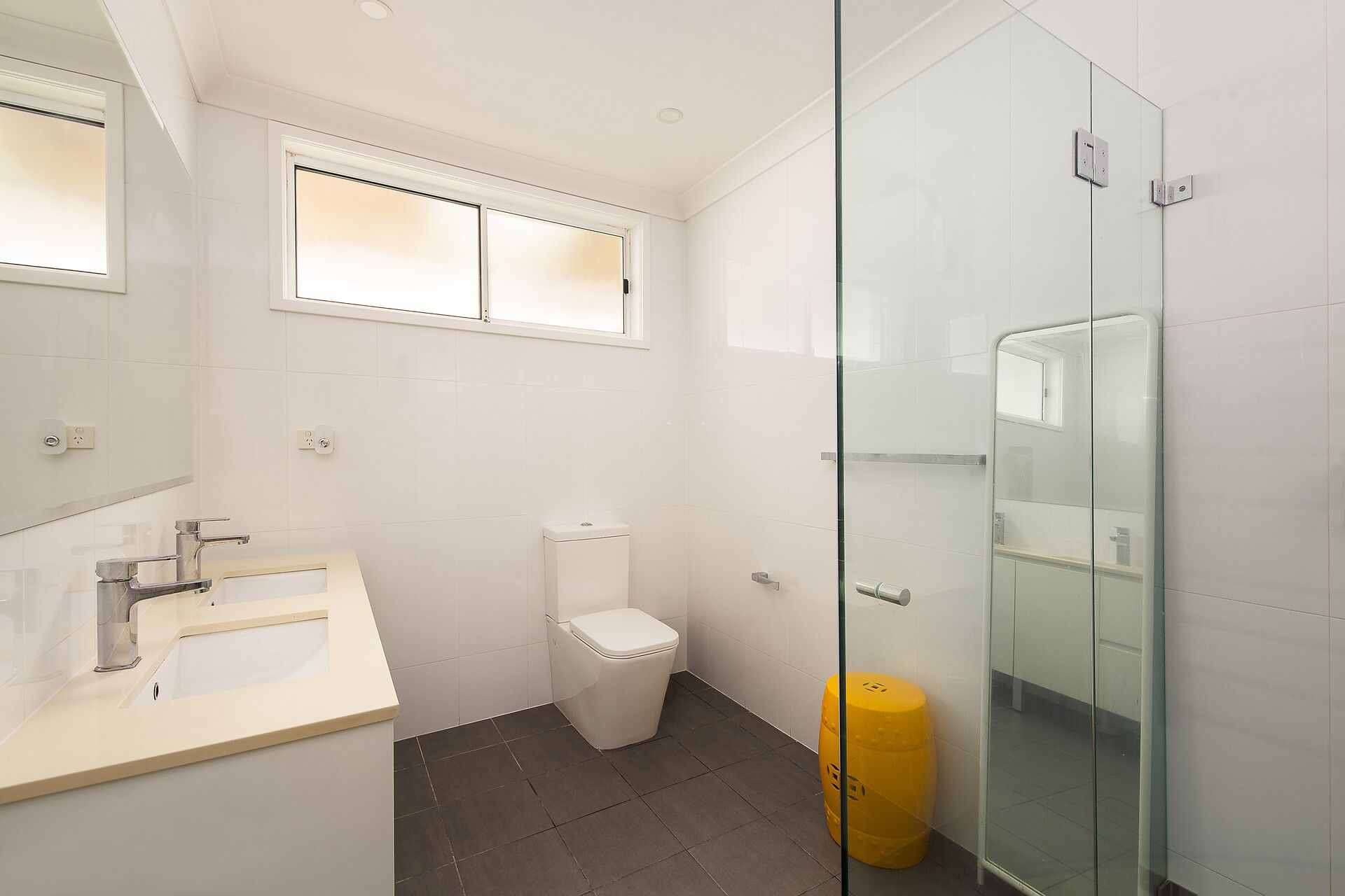 24 Brown Street — photo 17 of 19