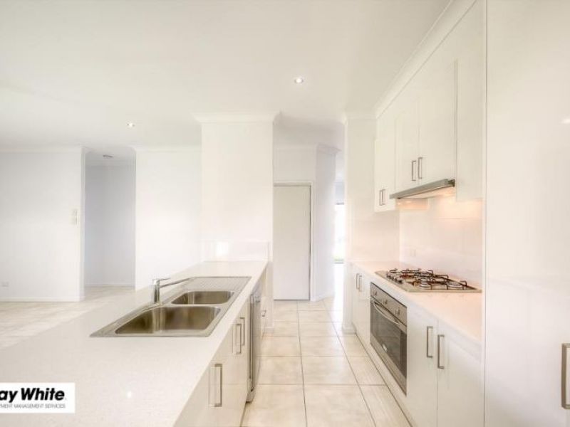 61 Stirling Crescent, Redbank Plains, QLD 4301