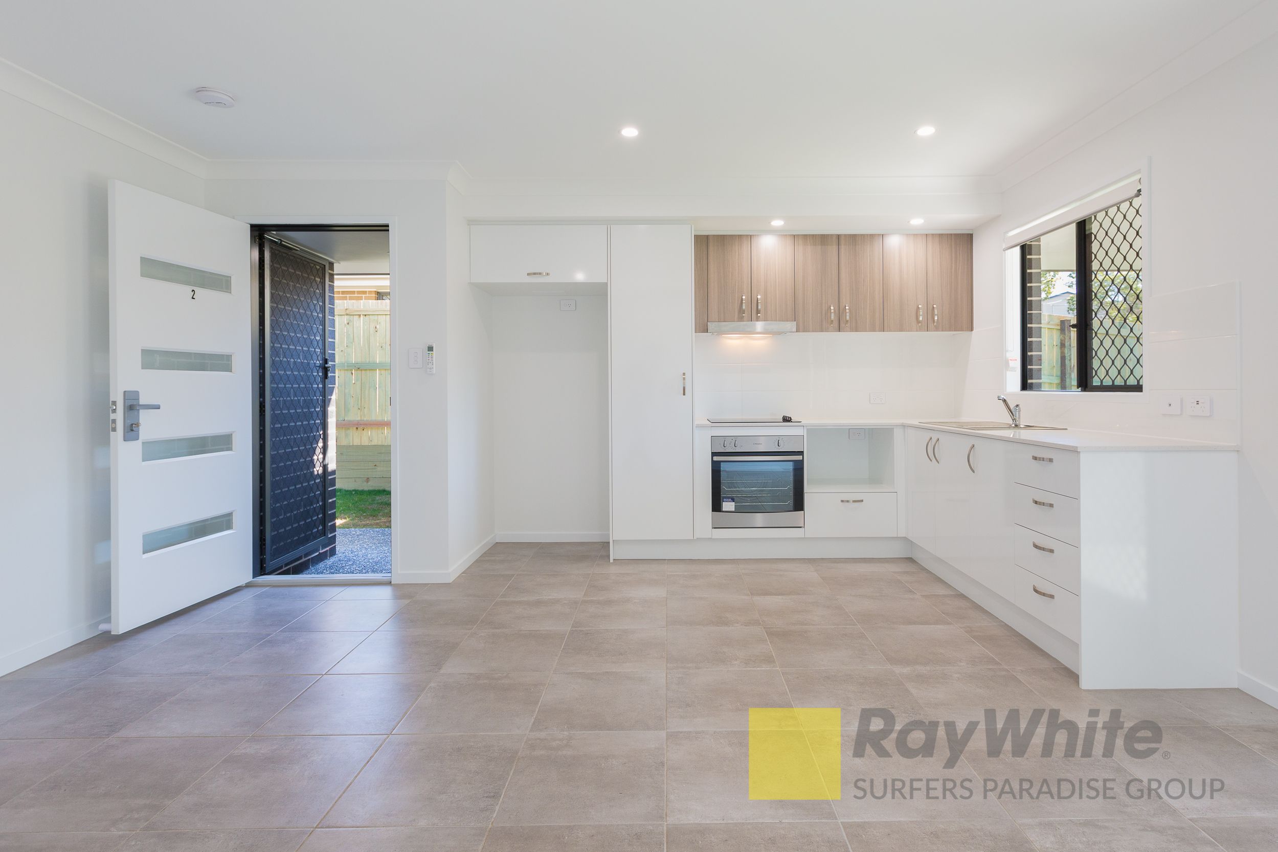1/4a Harry Street, Bellbird Park, QLD 4300