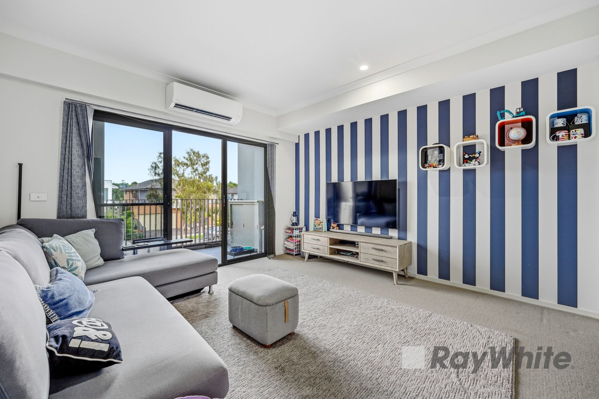 10/27 Hornsby Street, Dandenong, VIC 3175